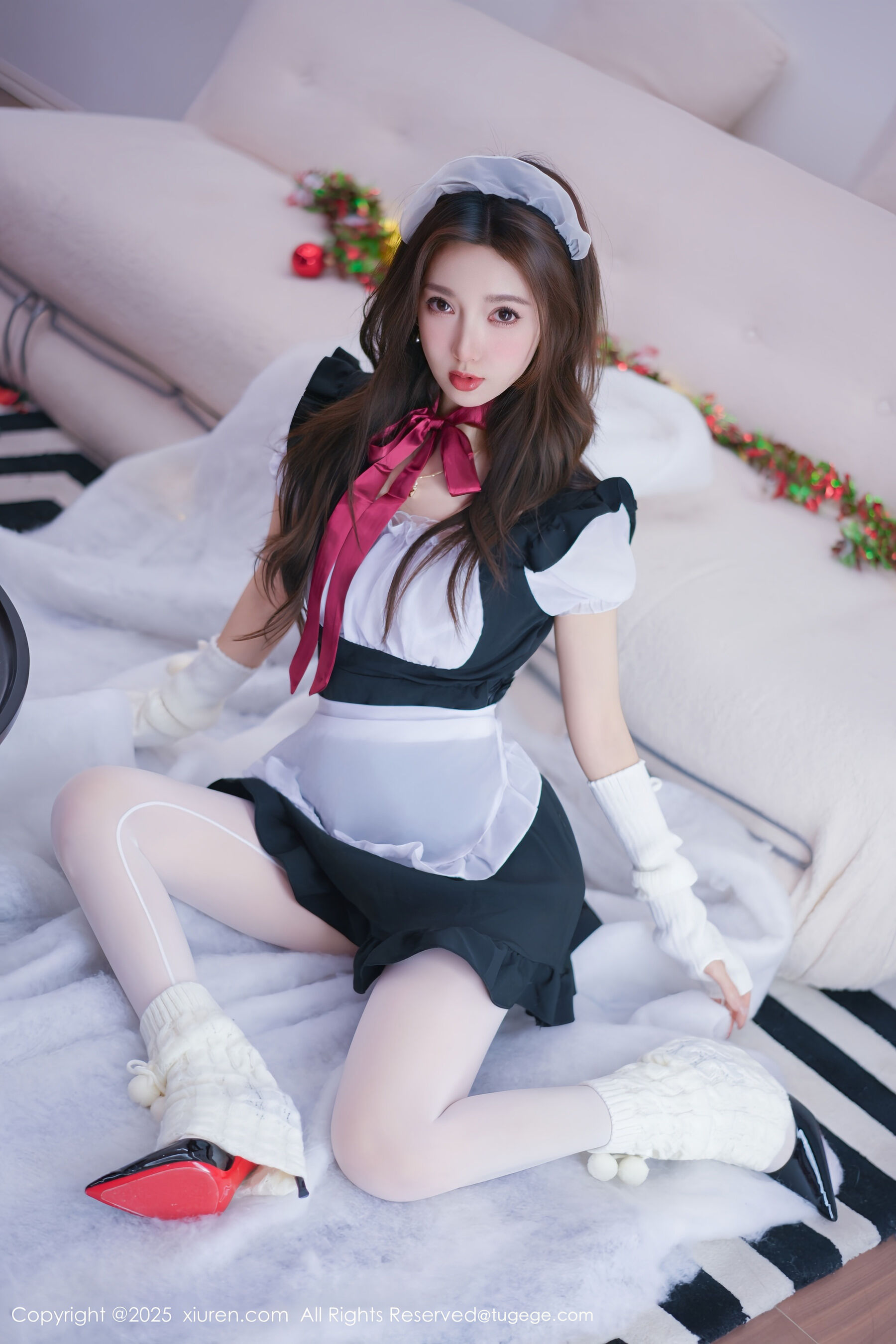  秀人网 Twins-桃桃 Vol.11152 [77P]第3张