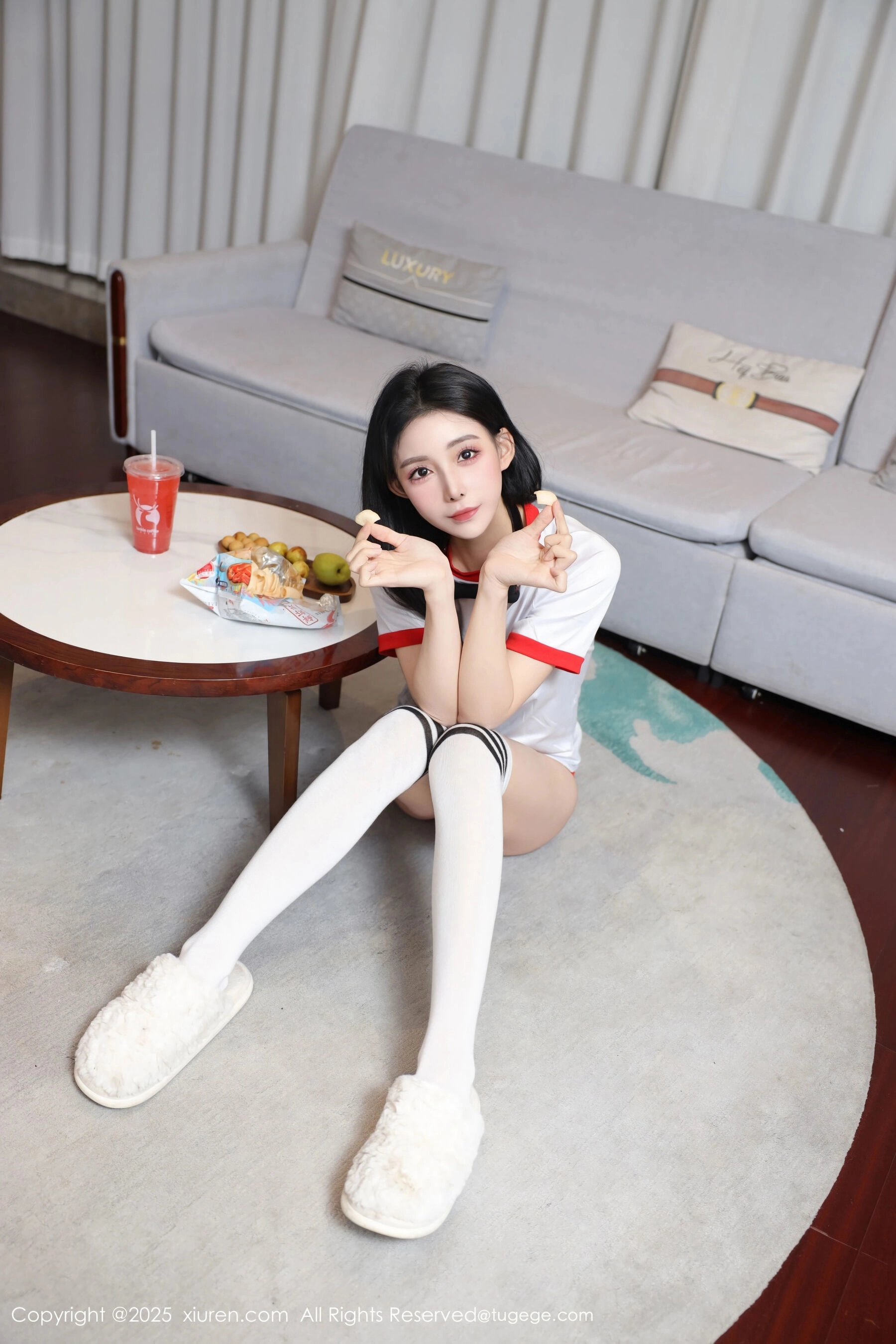  秀人网 许微微呀 Vol.11110 [86P]第4张