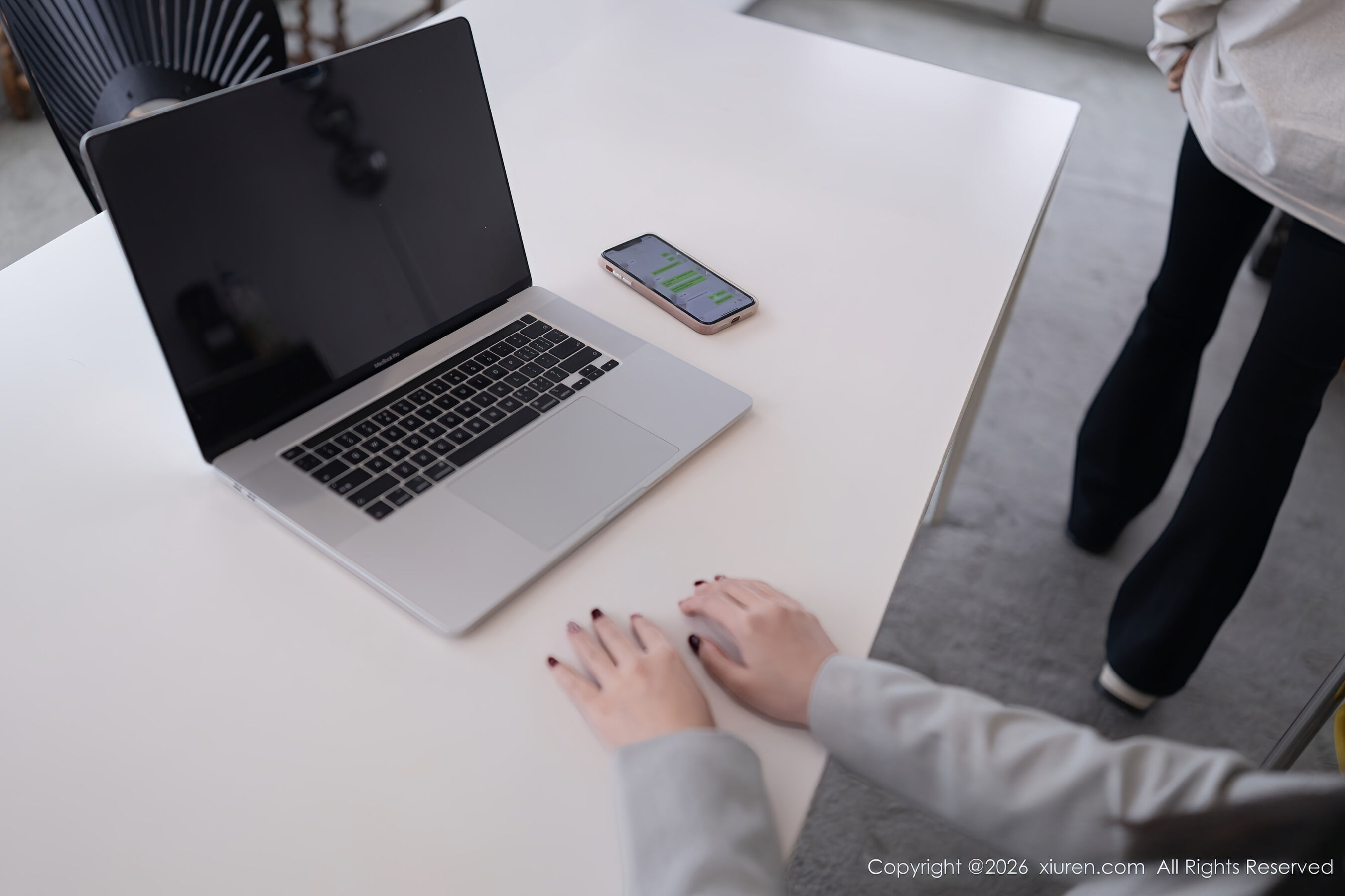  秀人网 杏子Yada Vol.11285 [81P]第1张