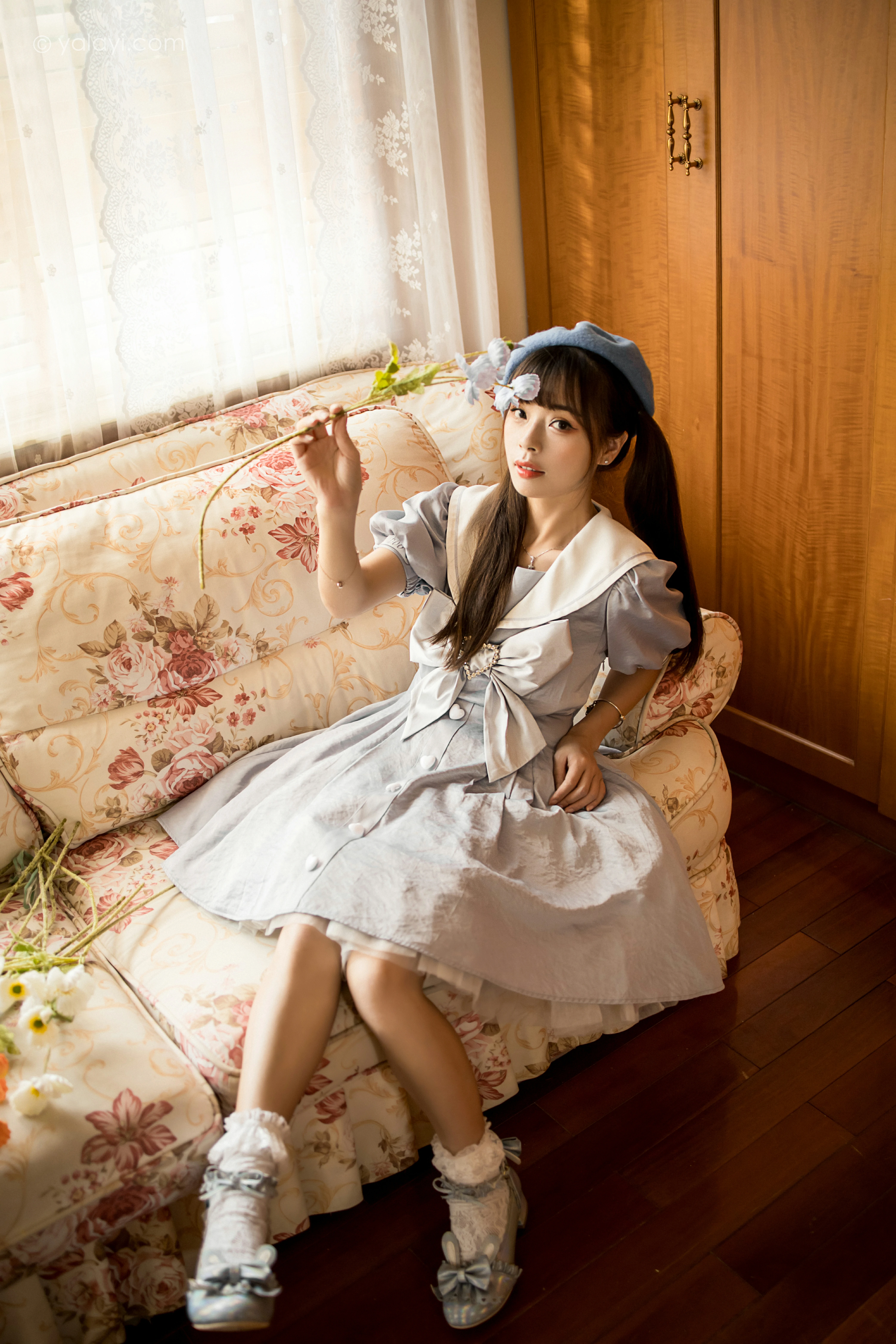 [YALAYI雅拉伊]NO.859 JK水手制服 程小蝶 灰色连身制服居家清纯写真集第8张