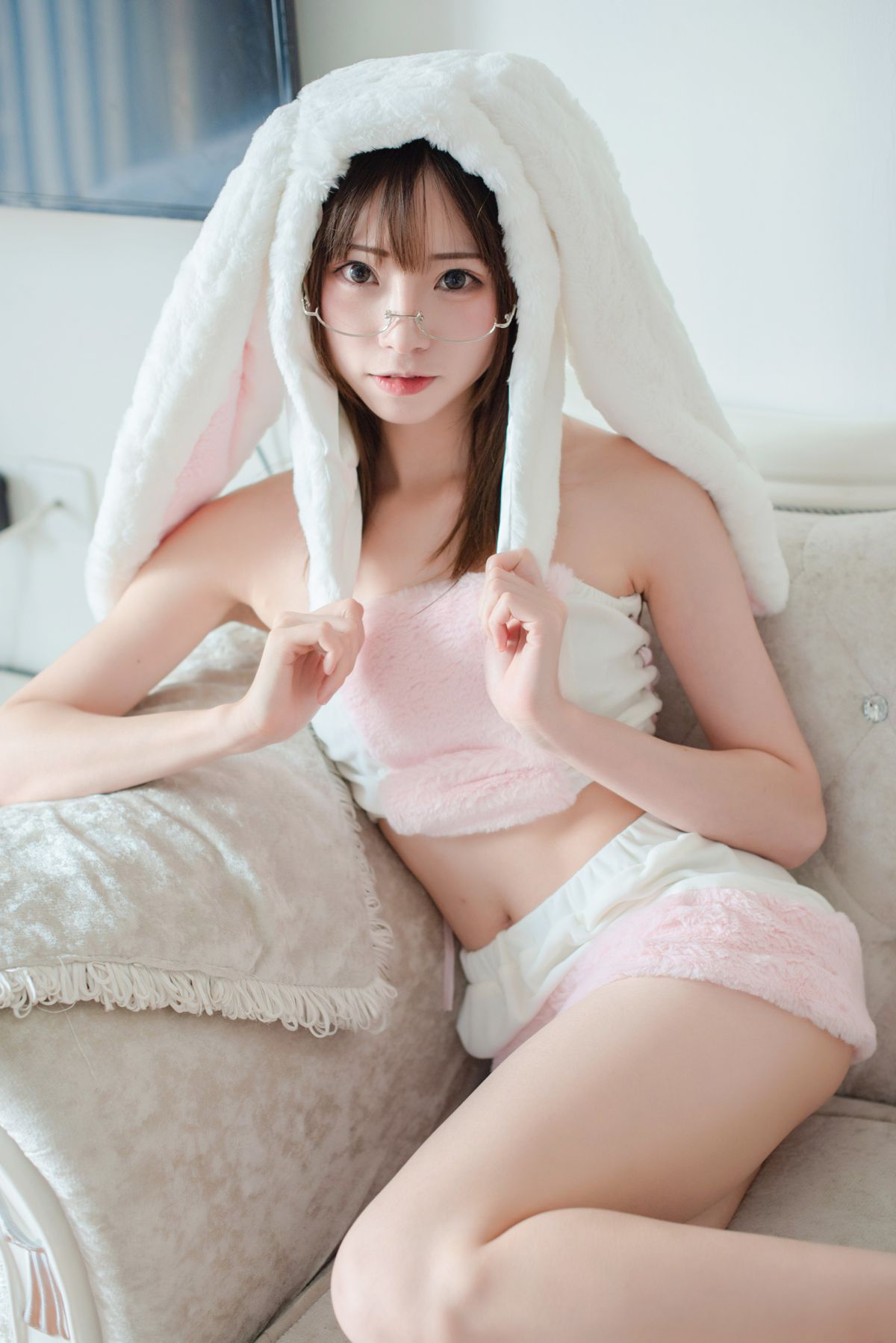 青春COSER@绮太郎_Kitaro 私房兔子 在现浏览第2张