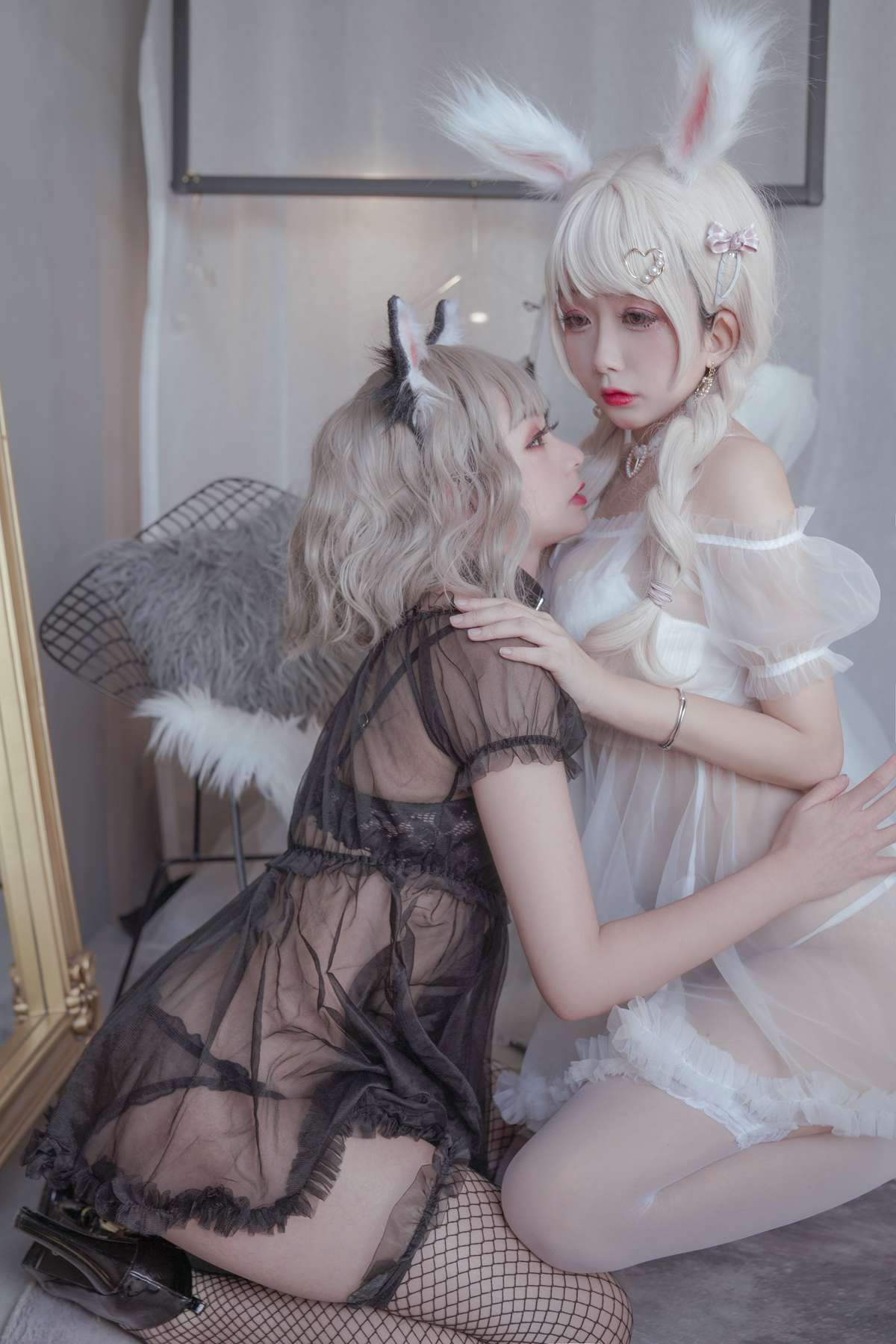 微博人气Coser@日奈娇 猫与兔 在现浏览第3张