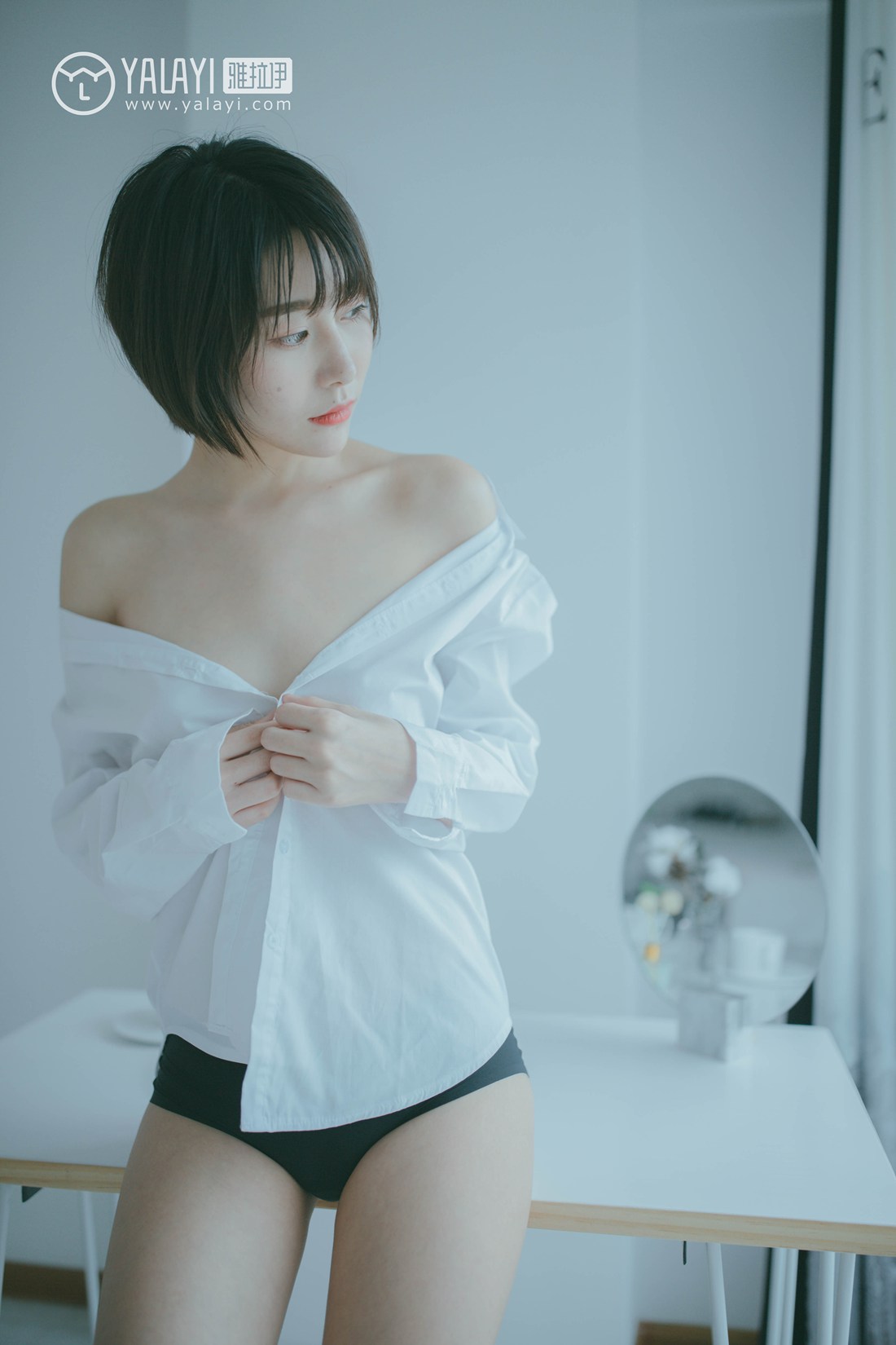 [YALAYI雅拉伊] 2019.03.04 No.077 美丽如你 静静 在现浏览第2张