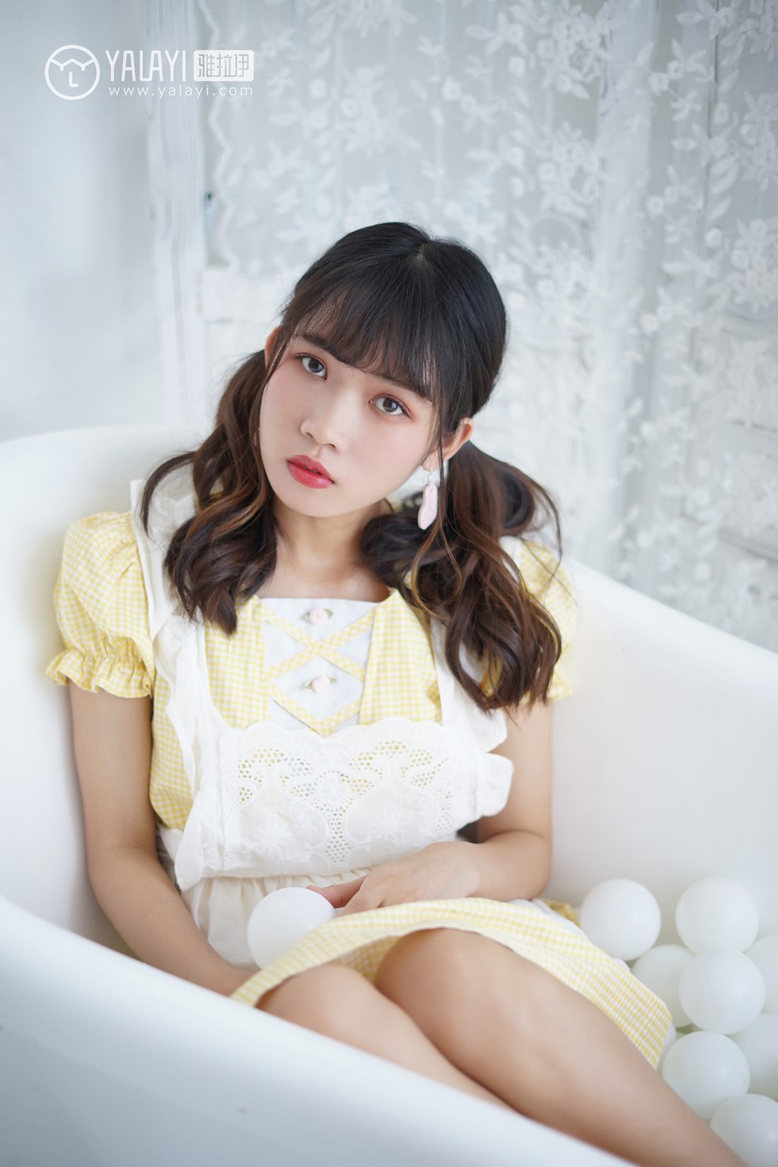 [YALAYI雅拉伊] 2019.02.16 No.076 可爱女仆 公主小兔子 在现浏览第2张