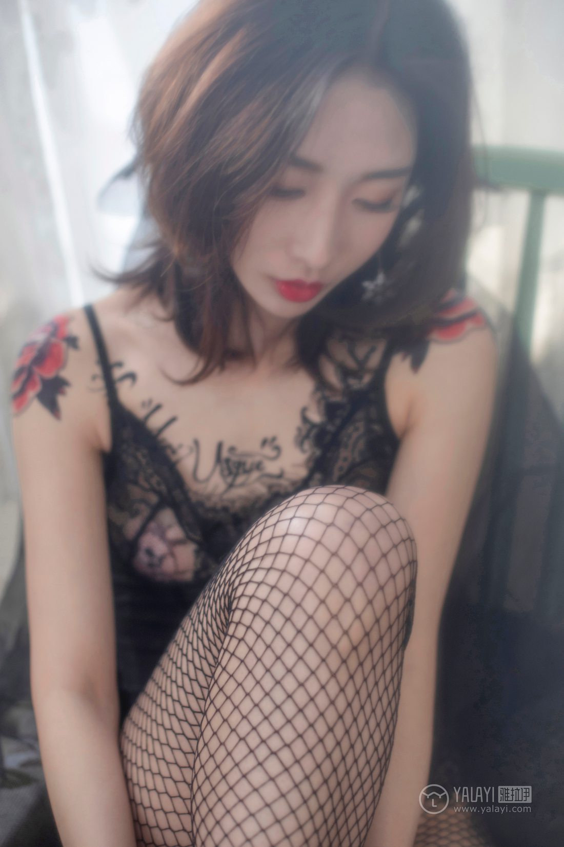 [YALAYI雅拉伊] 2019.02.01 No.181 窃窃丝语 佳佳 在现浏览第5张