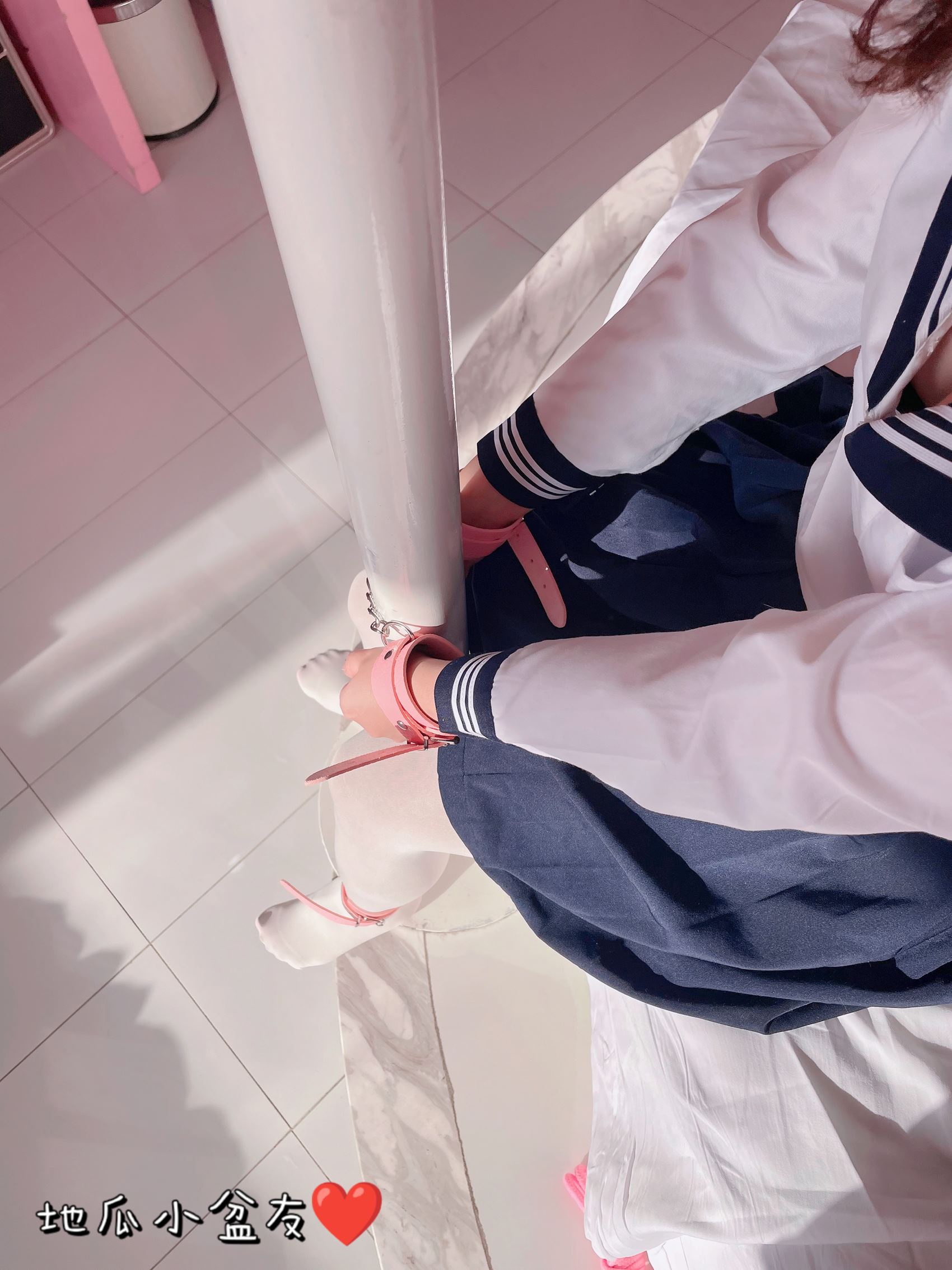 网紅Coser@地瓜小朋友 白丝捆绑[14P]第2张