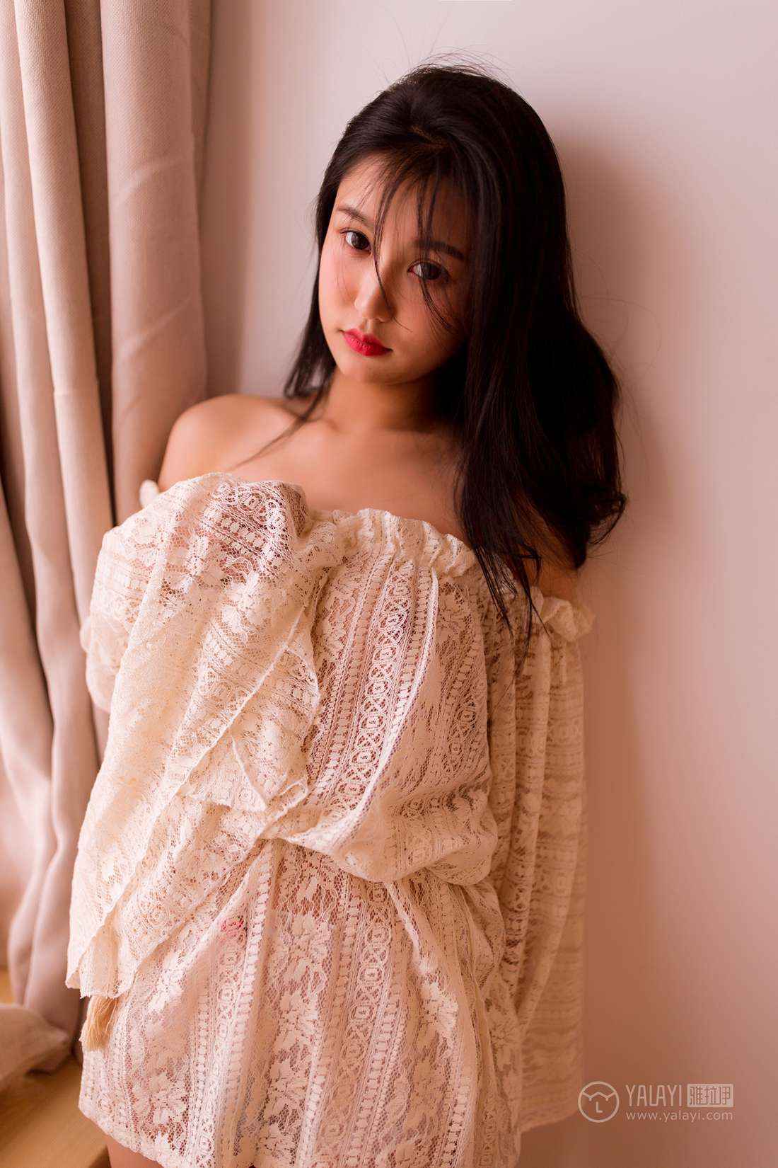 [YALAYI雅拉伊] 2019.03.27 No.226 窈窕淑女 仙女不会灰 在现浏览第3张