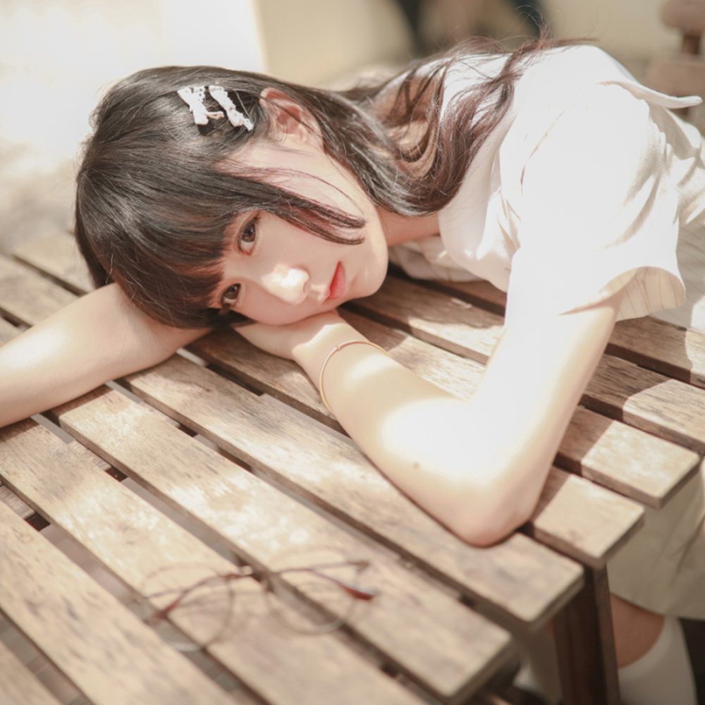 网荭Coser@木绵绵OwO  水手服 在现浏览第3张