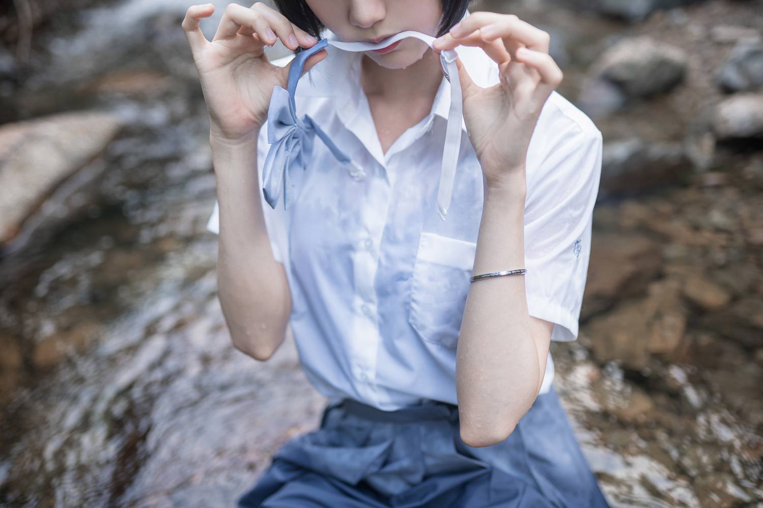 网荭Coser@木绵绵OwO 水色溪边至服 在现浏览第4张