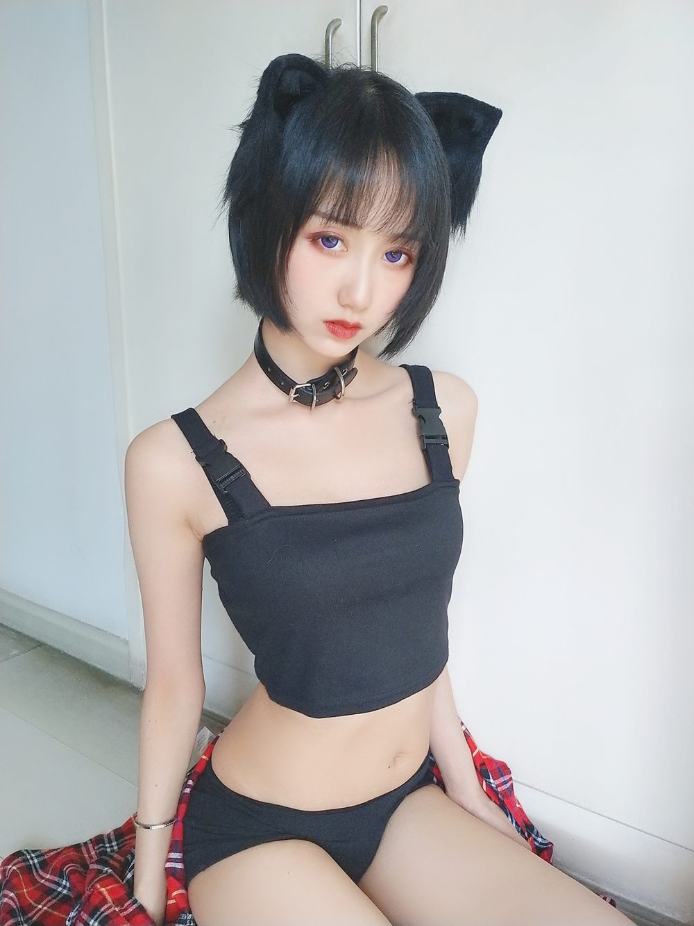 网荭Coser@木绵绵OwO 不良猫 在现浏览第6张