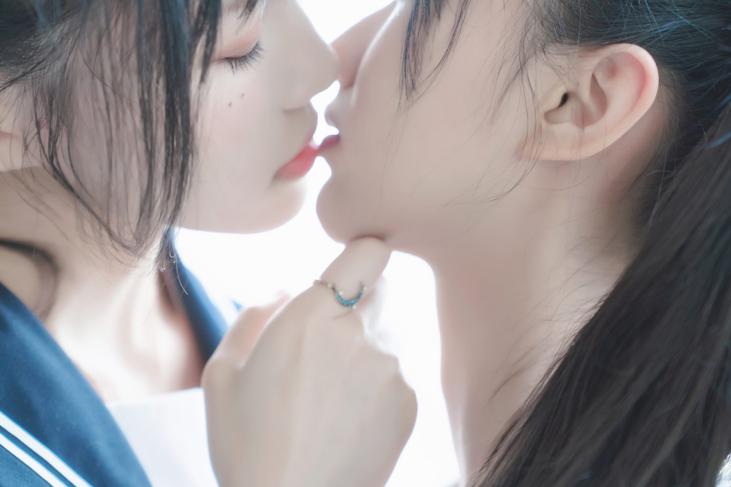 网荭Coser@木绵绵OwO 她(至服×至服)  在现浏览第4张