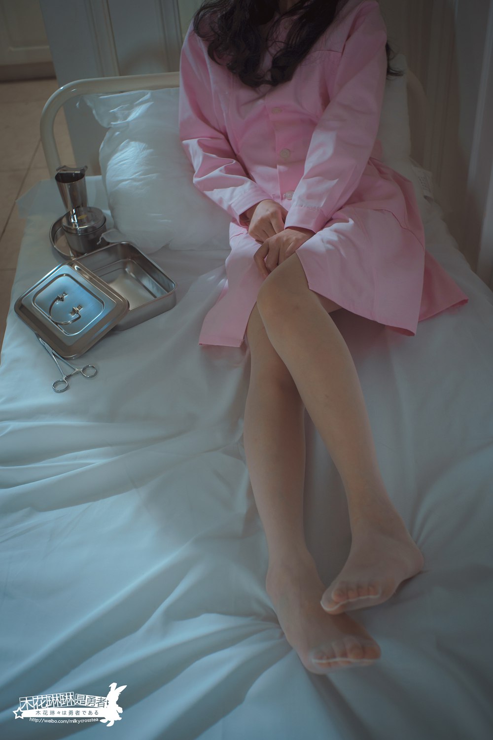 网荭Coser@木花琳琳是勇者 夜勤病栋 EP.01 在现浏览第3张