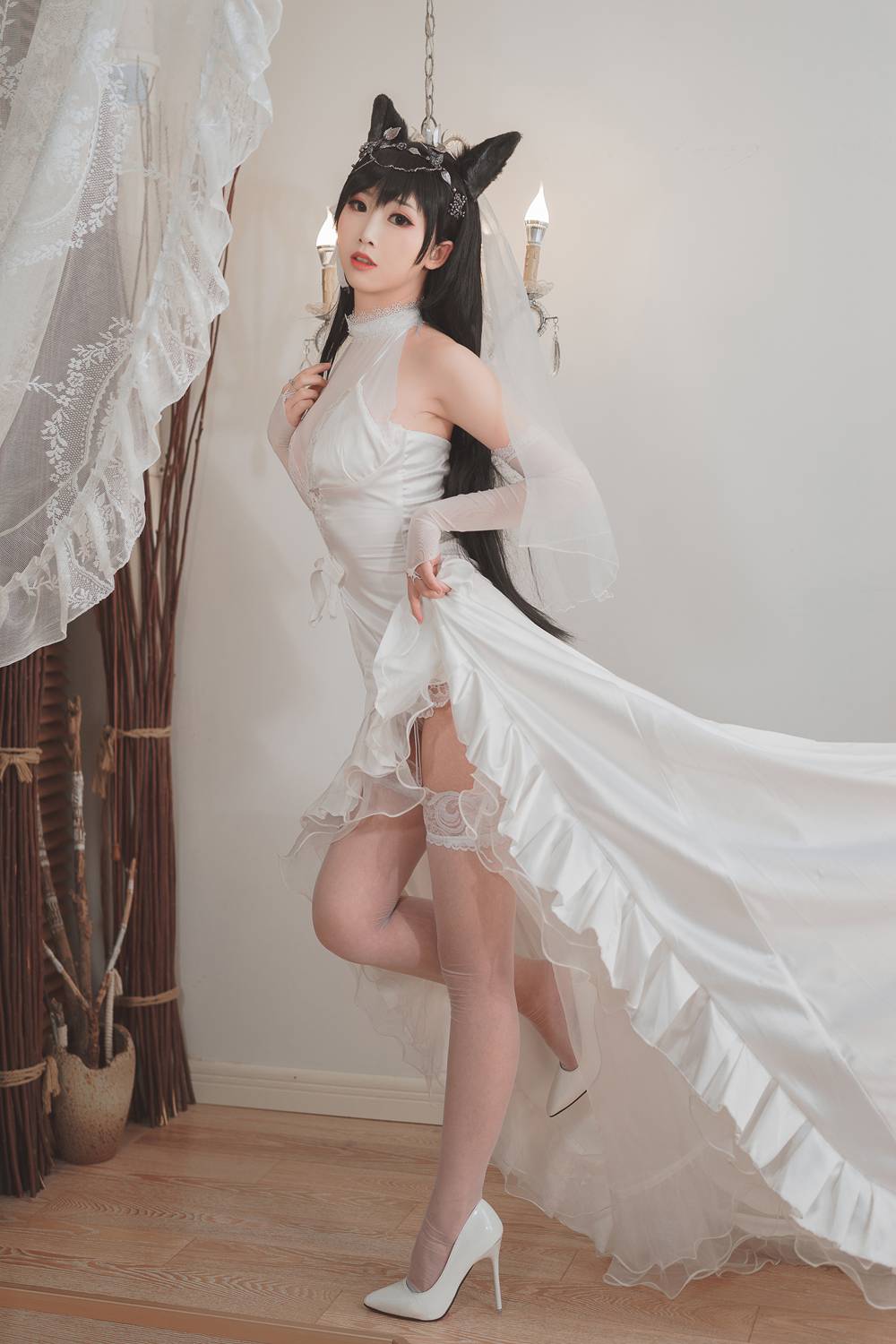 网荭Coser@面饼仙儿 爱宕花嫁 在现浏览第3张