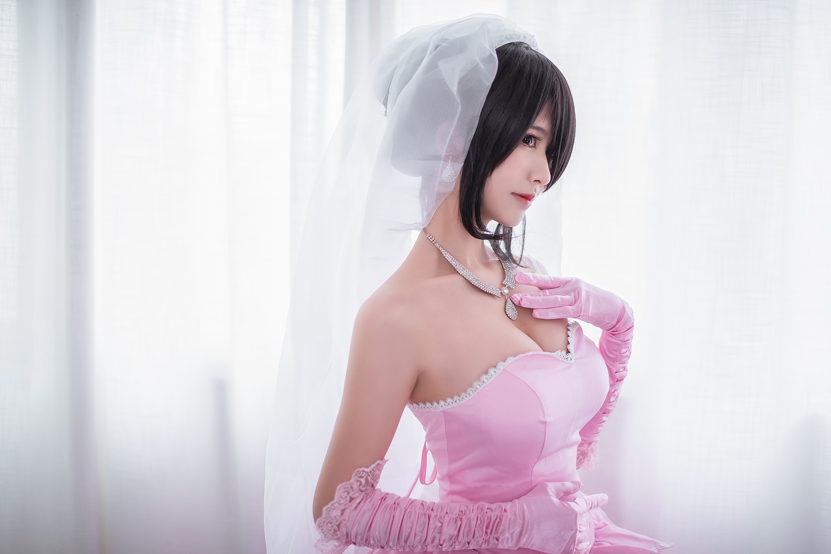 网荭Coser@鳗鱼霏儿 婚纱 在现浏览第3张