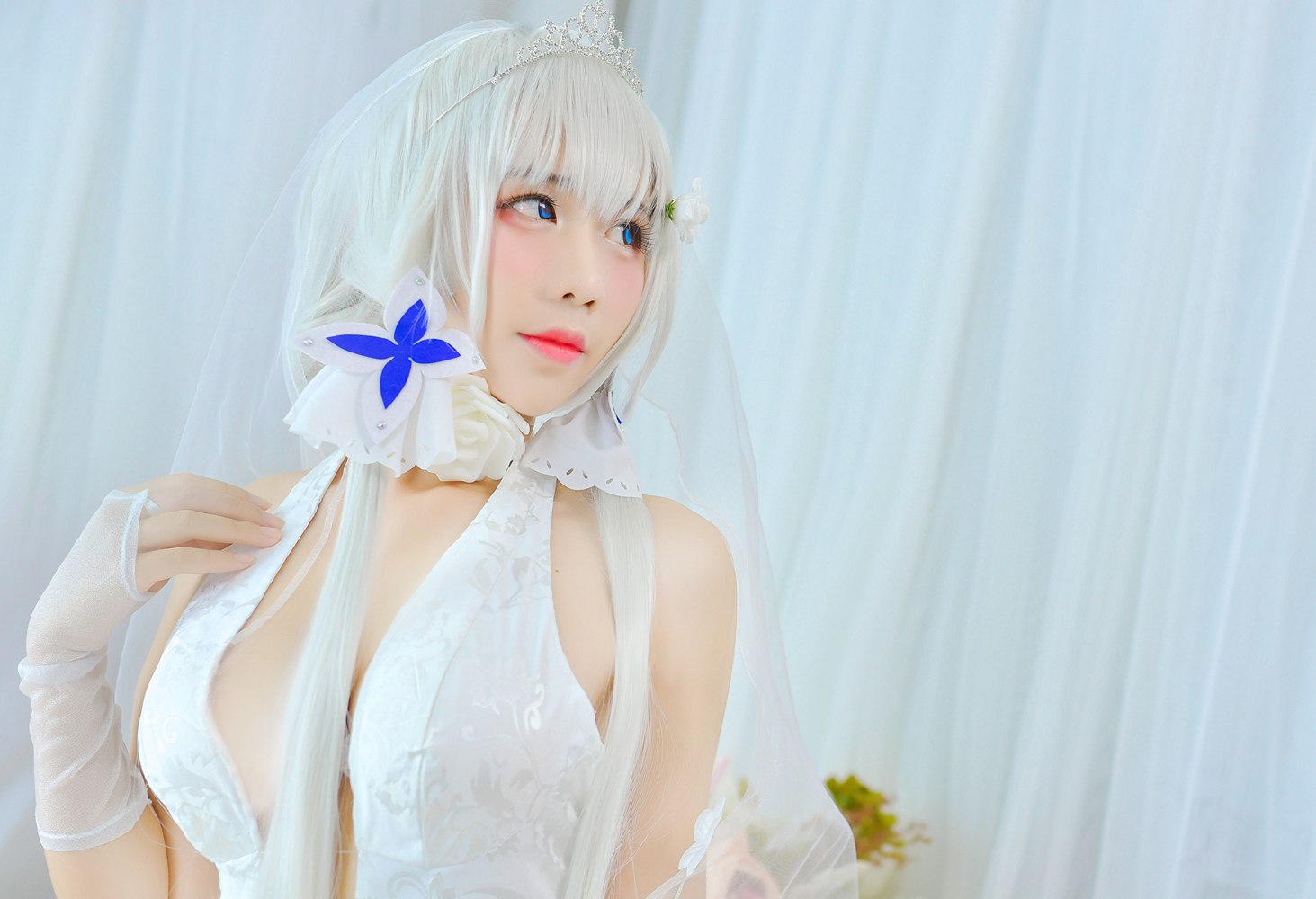 网荭Coser@九曲Jean 婚纱 在现浏览第4张