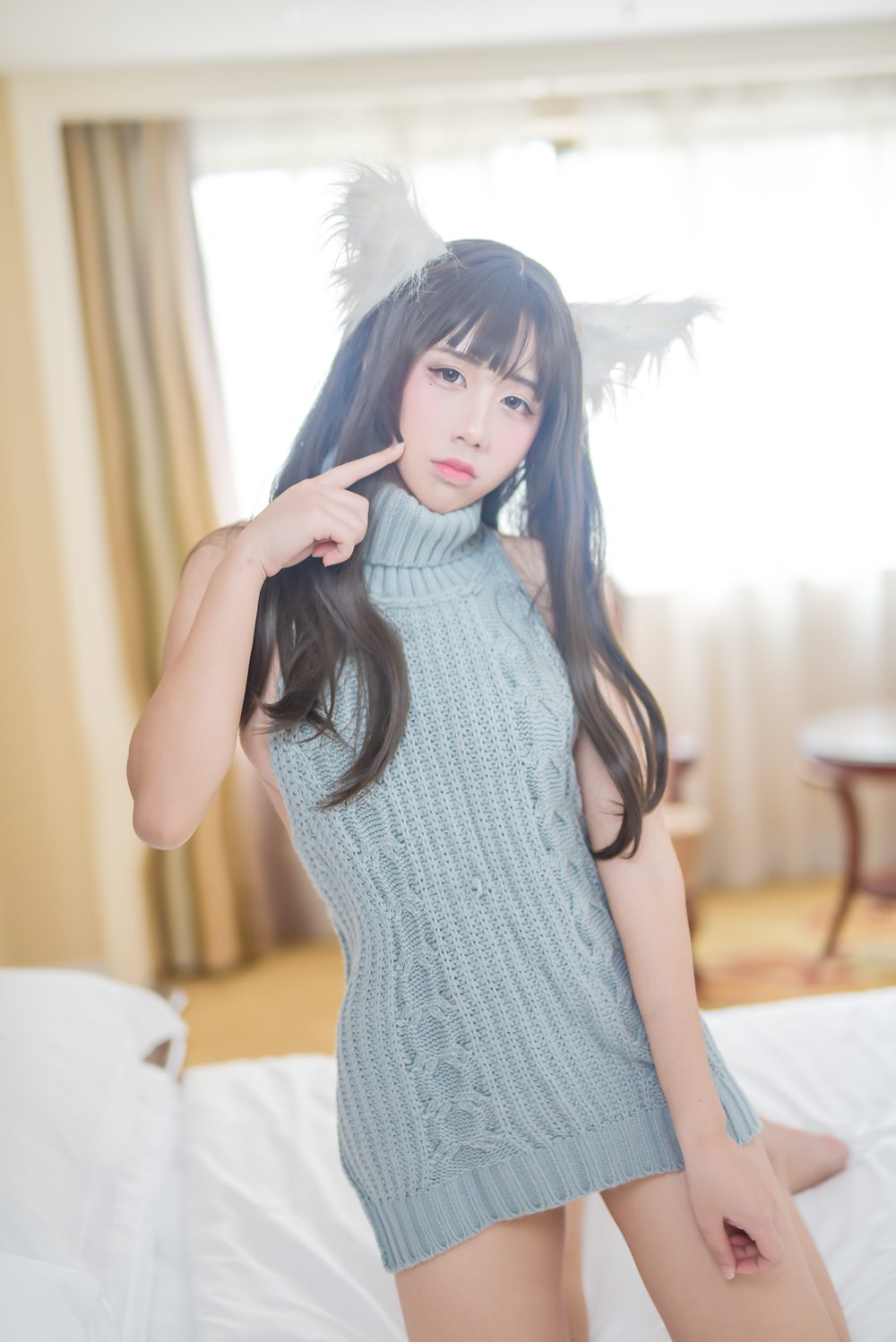 网荭Coser@九曲Jean 露背毛衣 在现浏览第7张