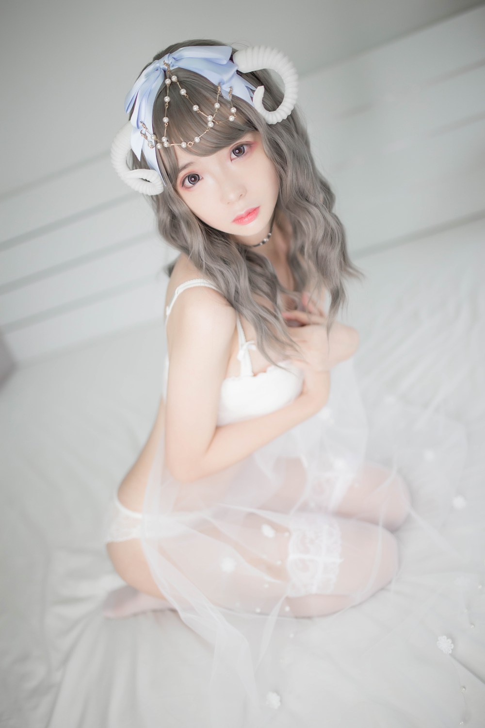 网荭Coser@疯猫ss 白内一 在现浏览第2张