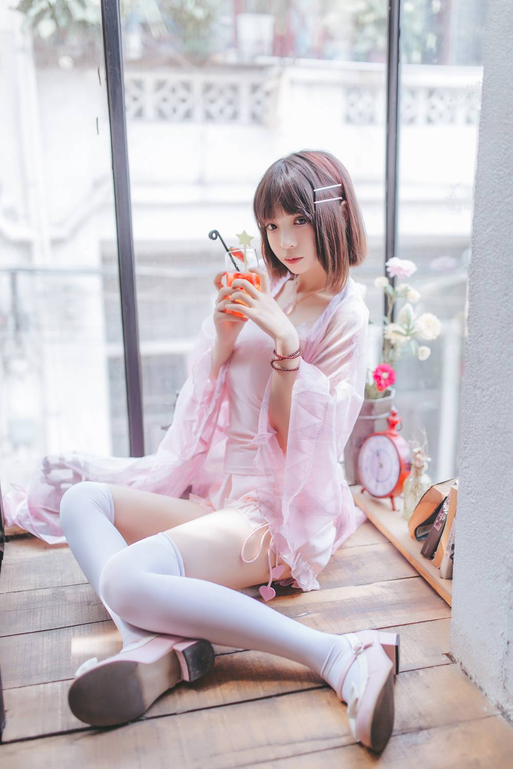 网荭Coser@疯猫ss 粉红日常 在现浏览第3张