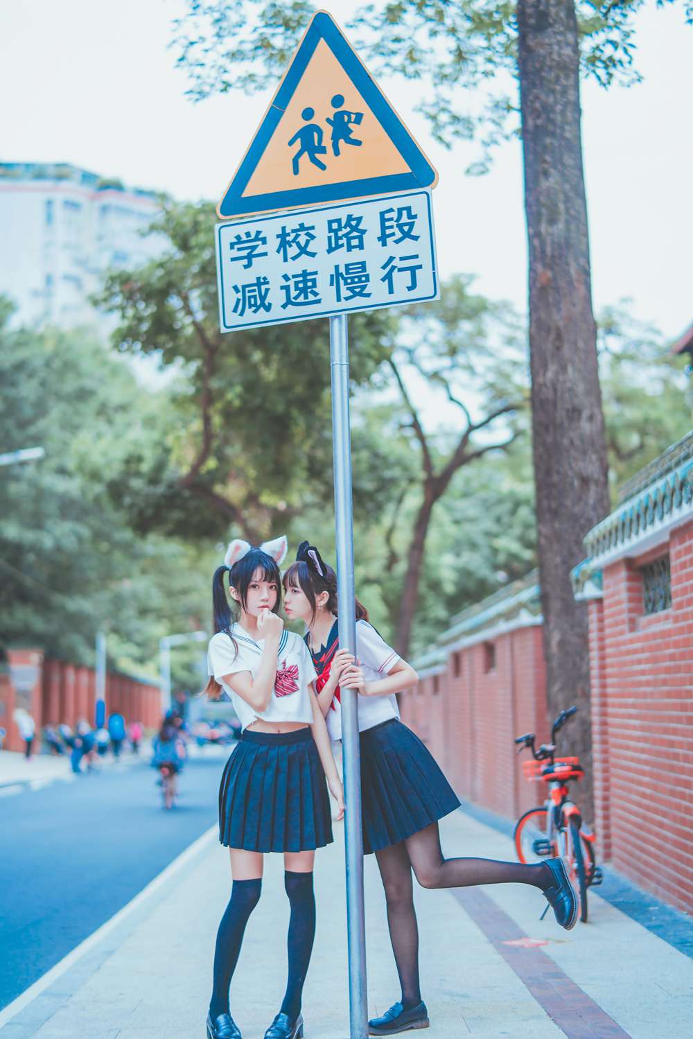 网荭Coser@疯猫ss 樱桃x疯猫2 在现浏览第5张