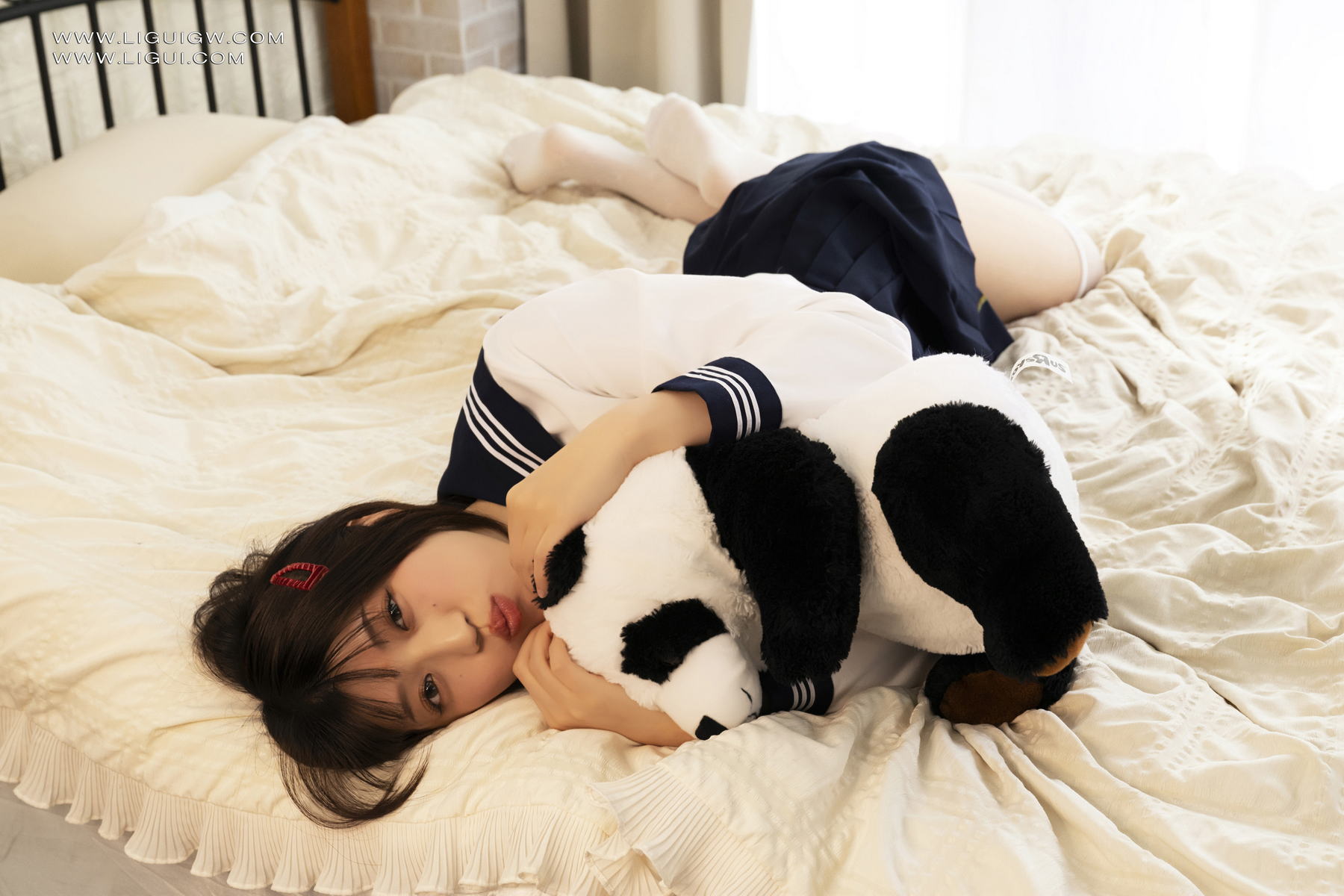 [Ligui丽柜] 2026.02.23 褪去丝袜的清纯学妹 大冢杏奈第2张