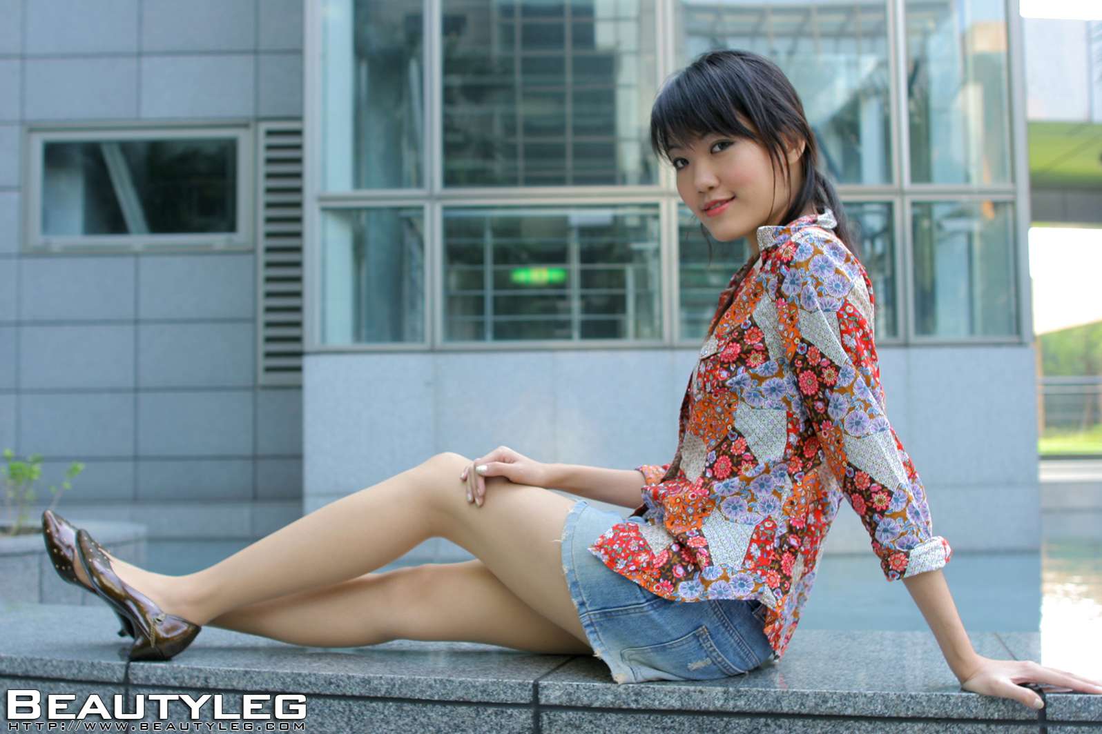 [BeautyLeg] No.049 PinPin 在现浏览第27张