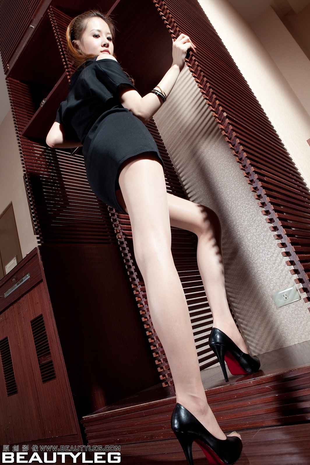 [BeautyLeg] No.433 Jessie 在现浏览第7张