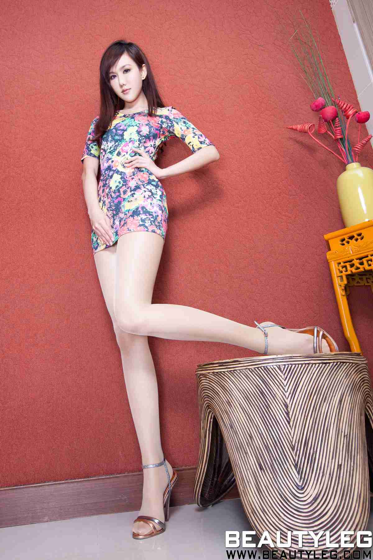 [BeautyLeg] No.888 Sara第23张