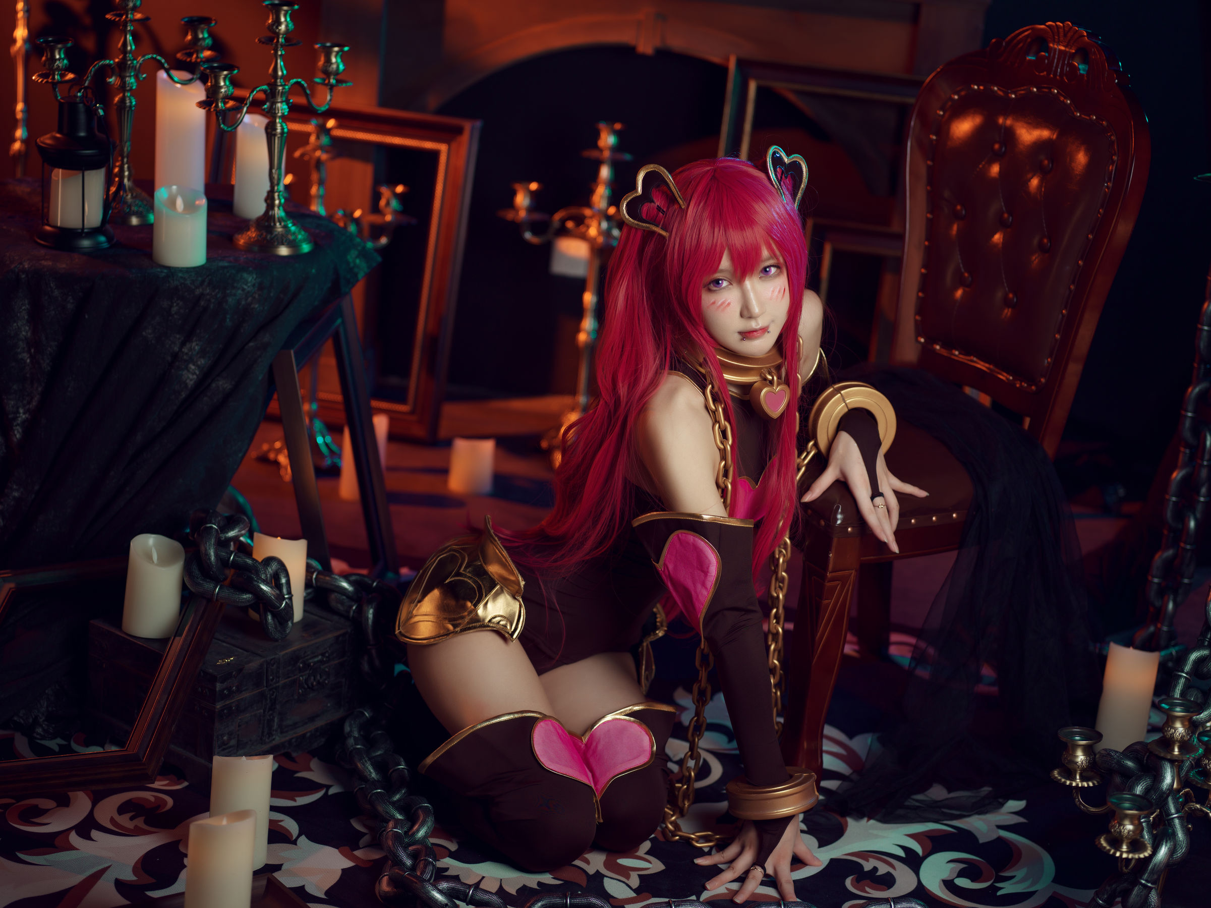 [网红COSER写真] 动漫博主阿包也是兔娘 - 空花第1张