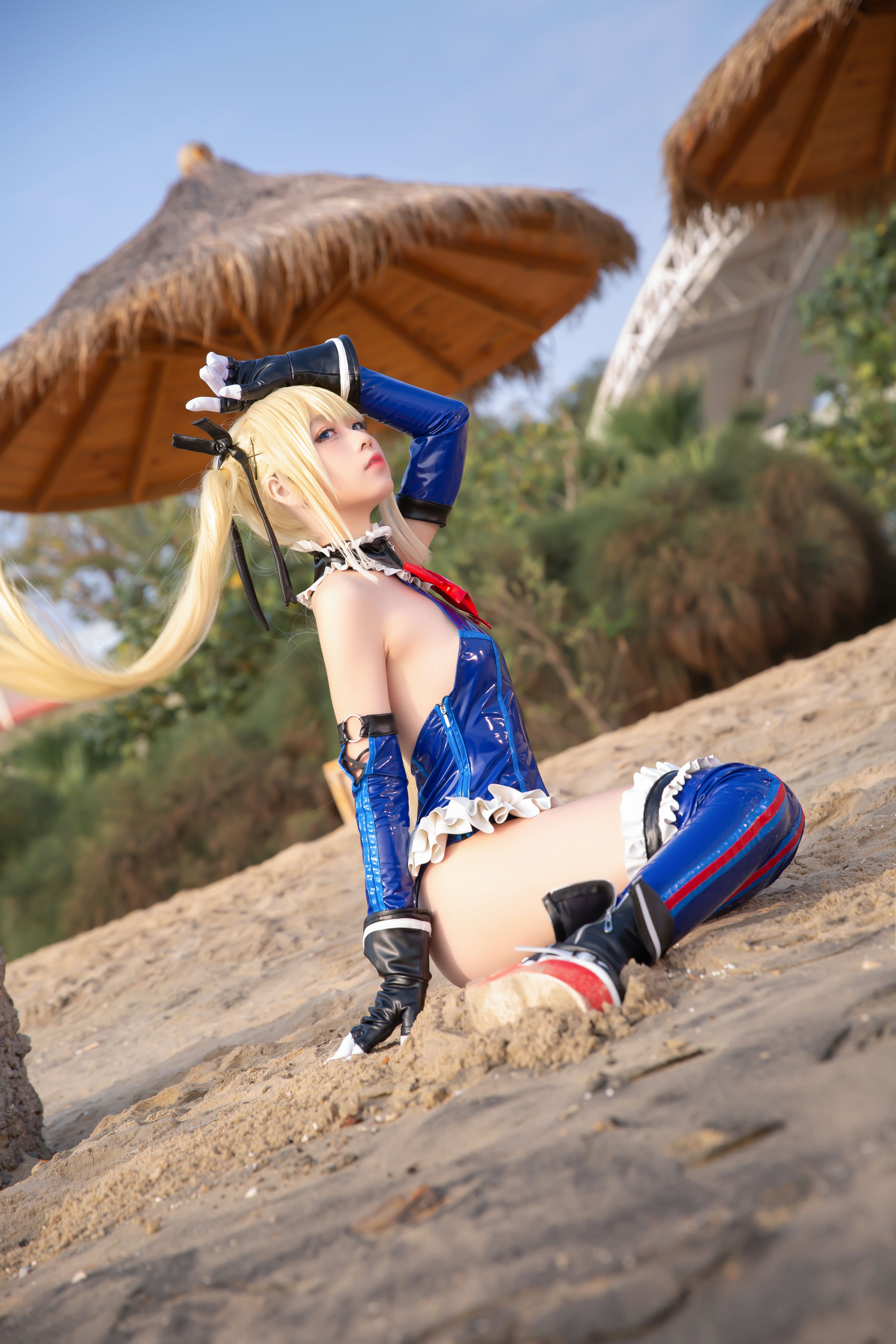 [网红COSER写真] 动漫博主G44不会受伤 - 玛丽连体衣第9张