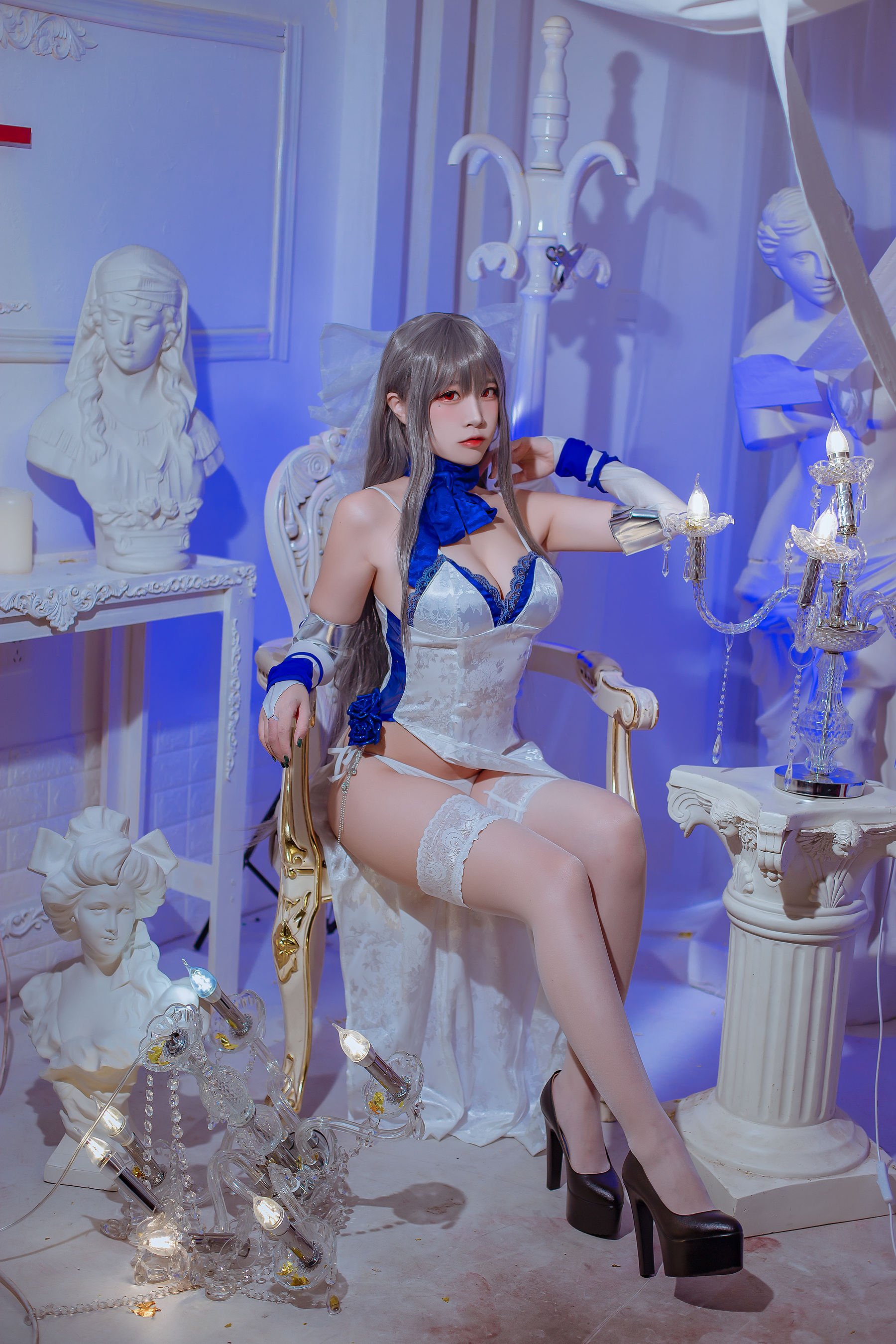 [COS福利] 人气Coser二佐Nisa - 碧蓝航线 路易九世礼服第3张