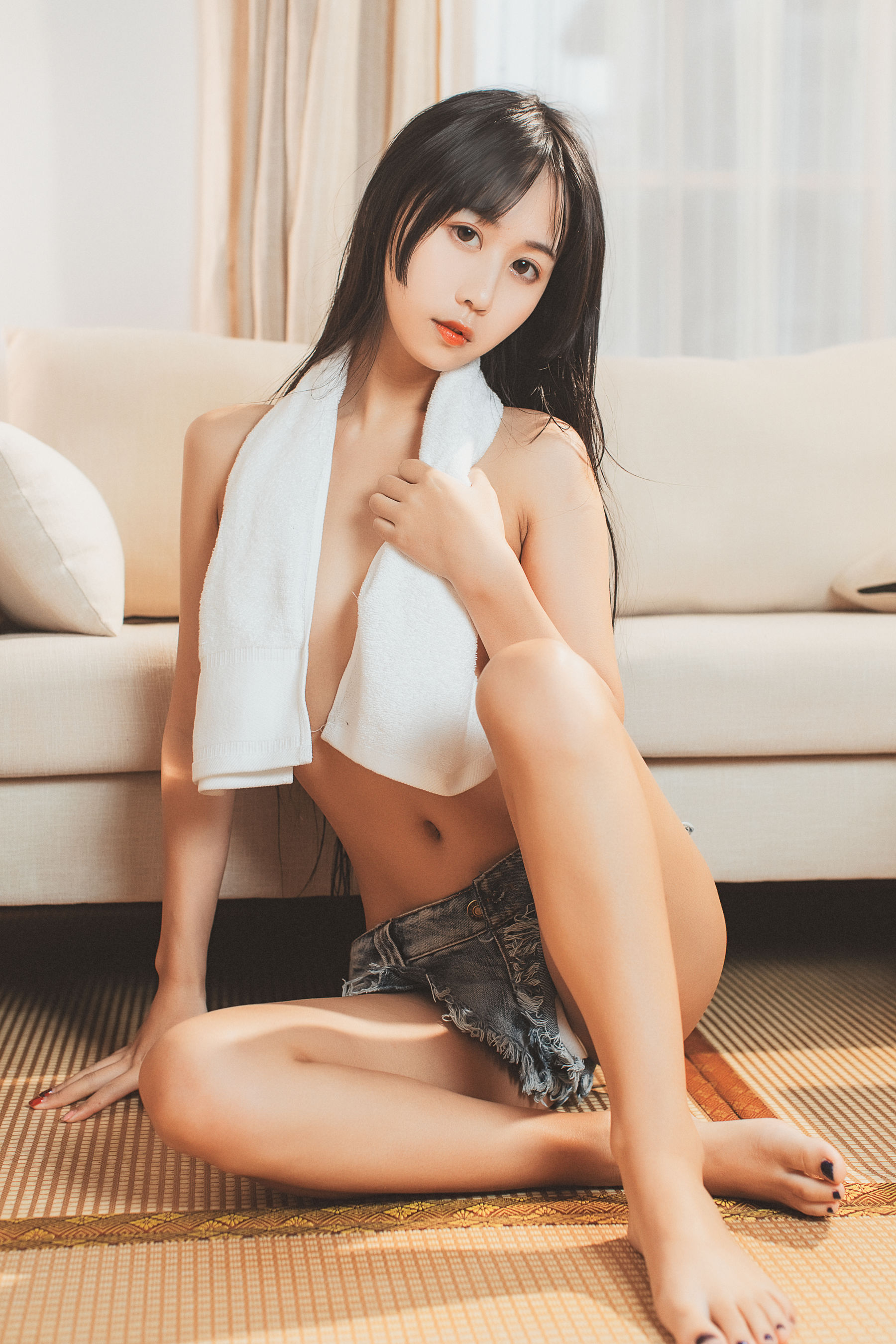 [COS福利] 阳光美少女萌芽儿o0 - 少女午后第11张