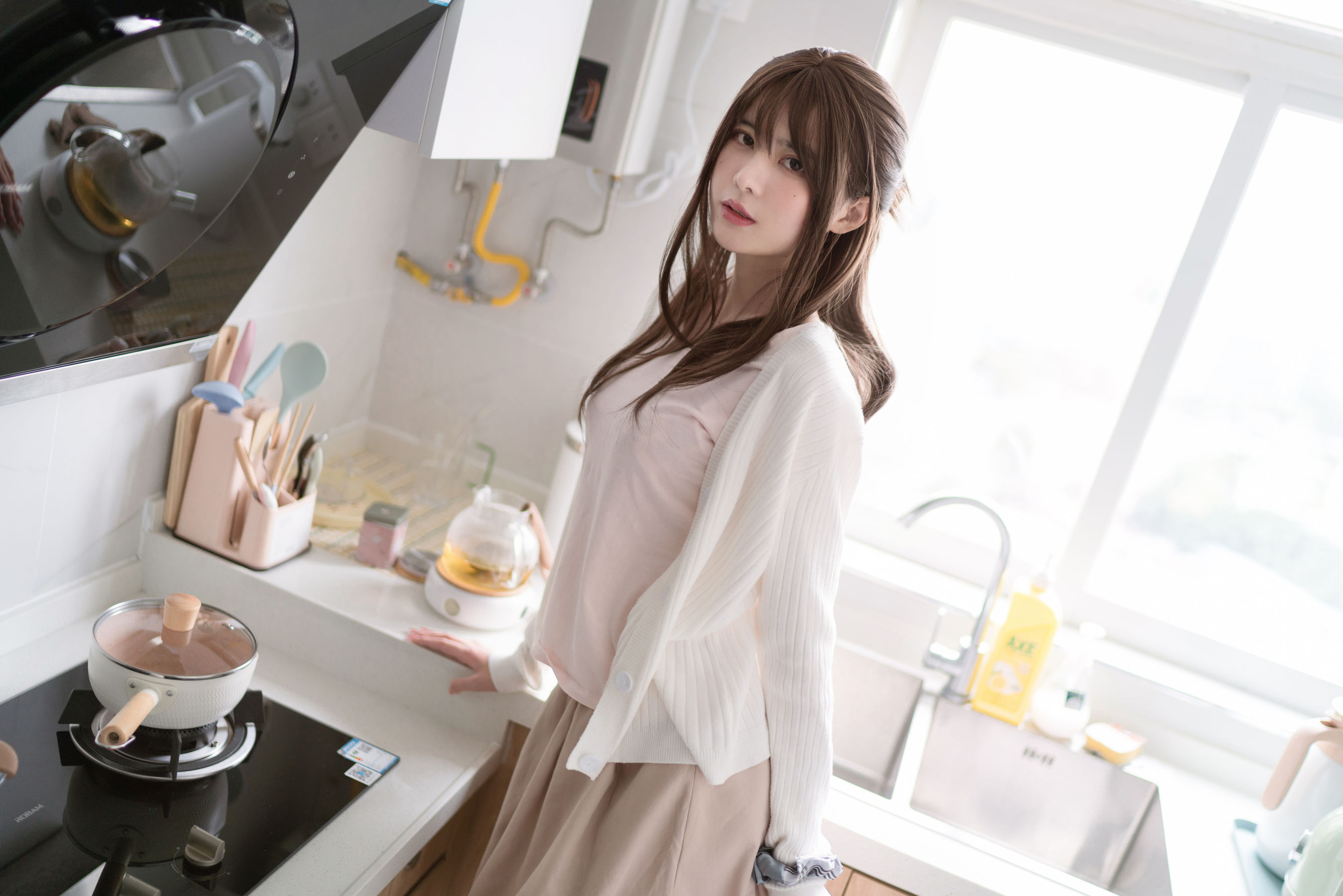 [COS福利] 萌妹子眼酱大魔王w - 人妻丝袜红茶第16张