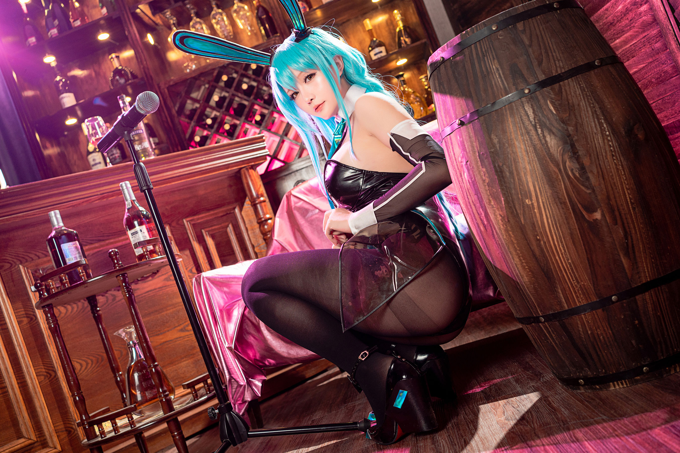 [网红COSER写真] Coser小姐姐星之迟迟 - 纯白と漆黑《树城》第8张