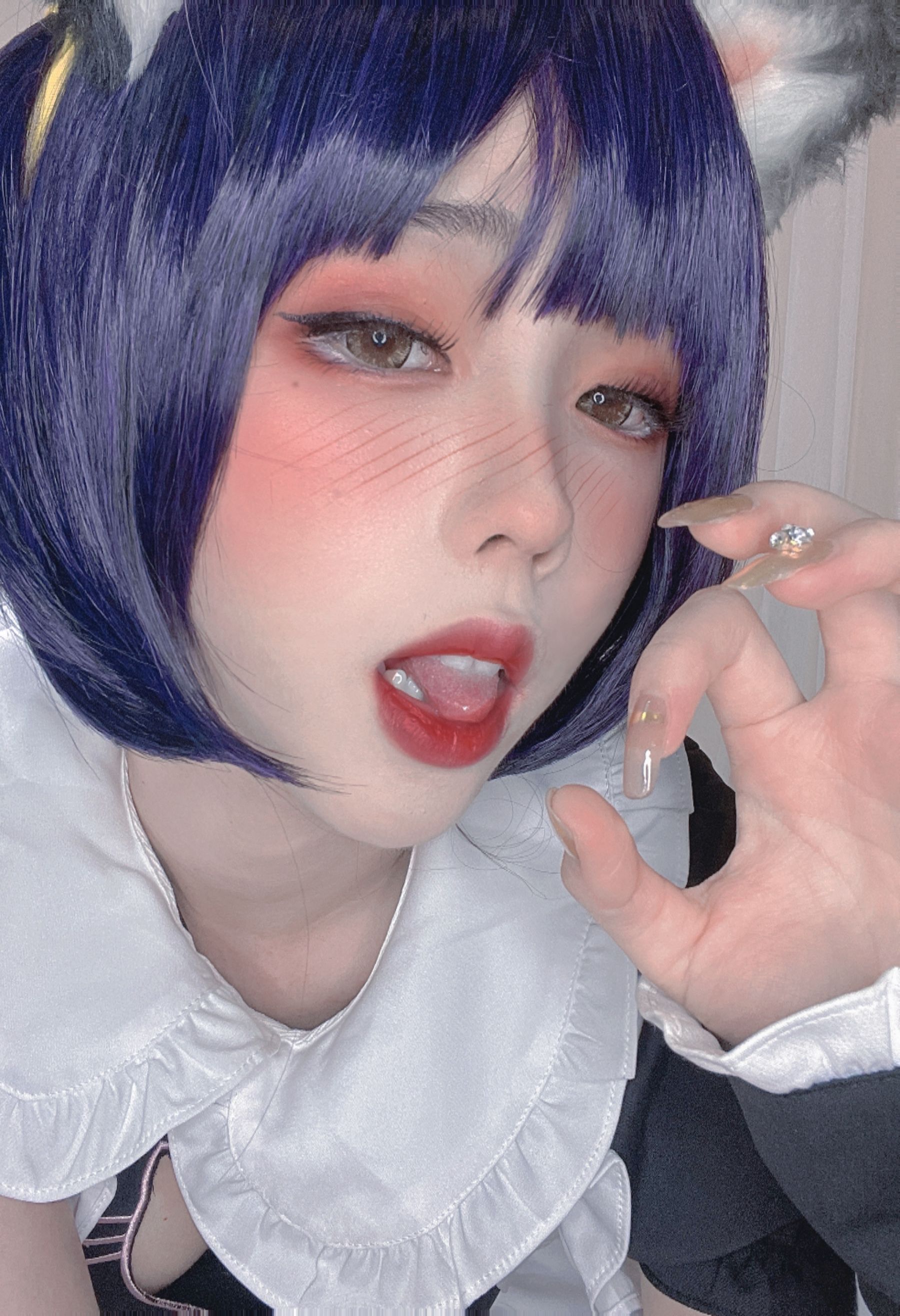 [福利COS] 钛合金大粑粑 - 女仆自拍第16张