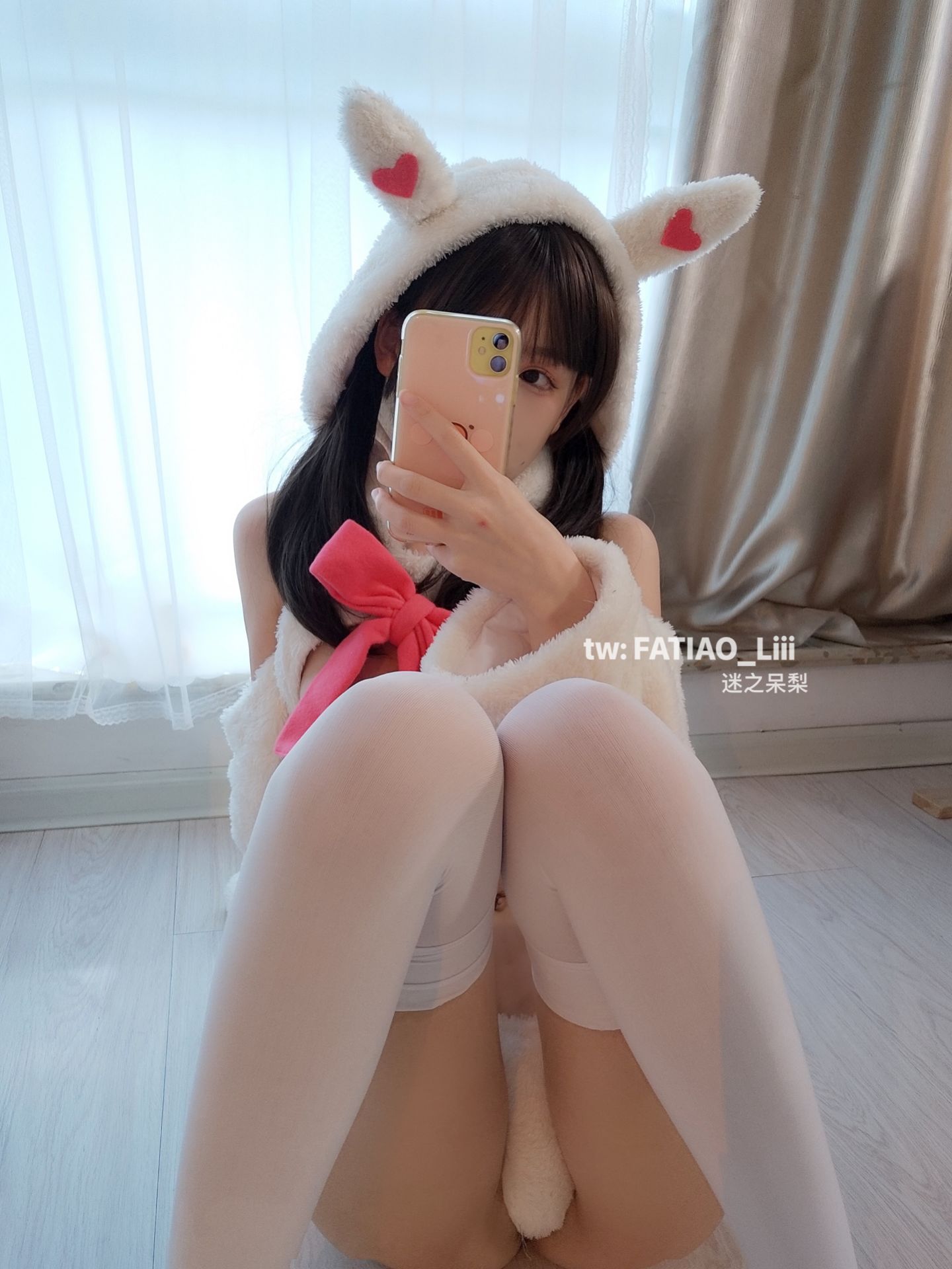 [福利COS] 迷之呆梨(发条少女)[fantia] - 装扮成兔子第6张