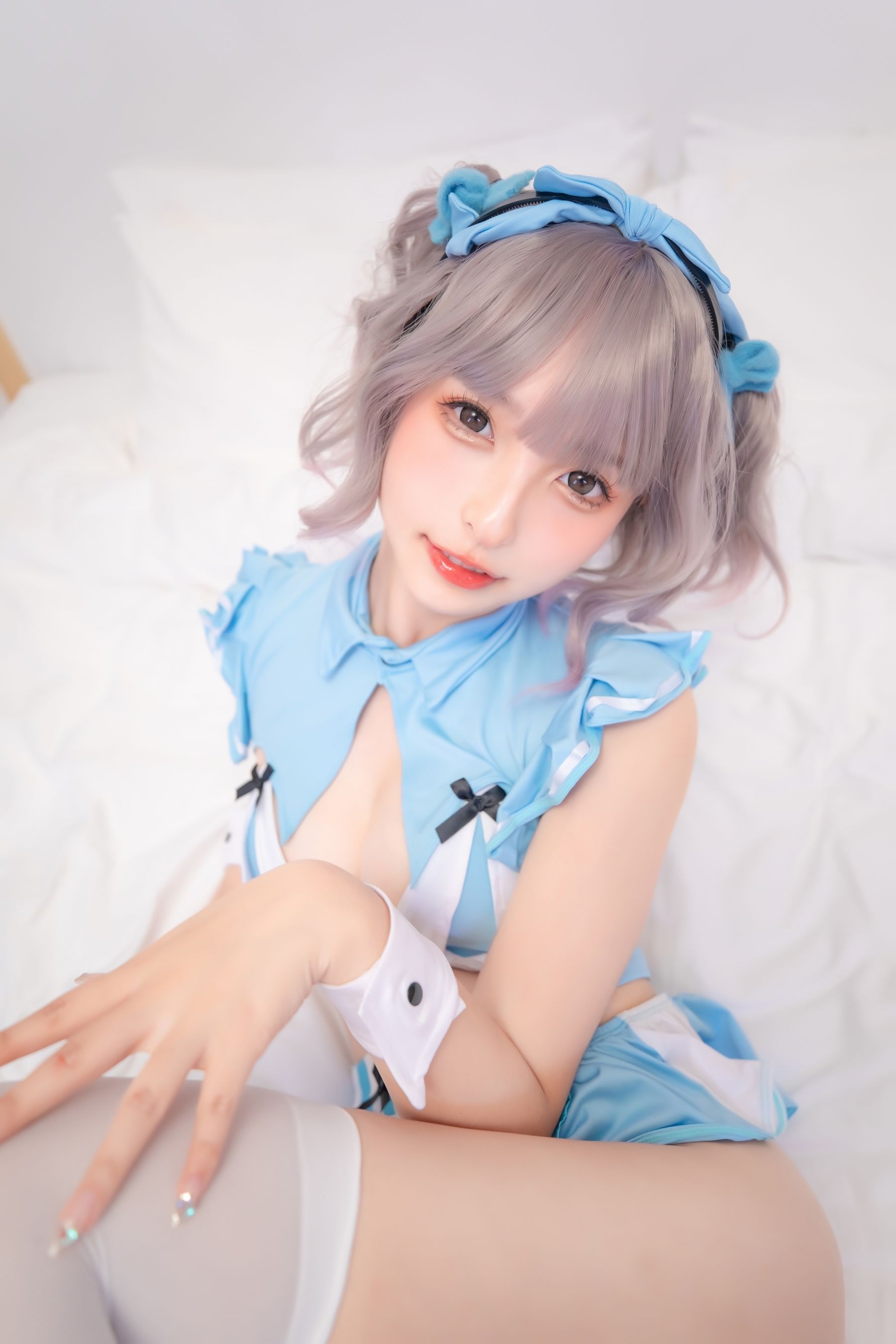 [福利COS] 神楽坂真冬 蓝调女仆第11张