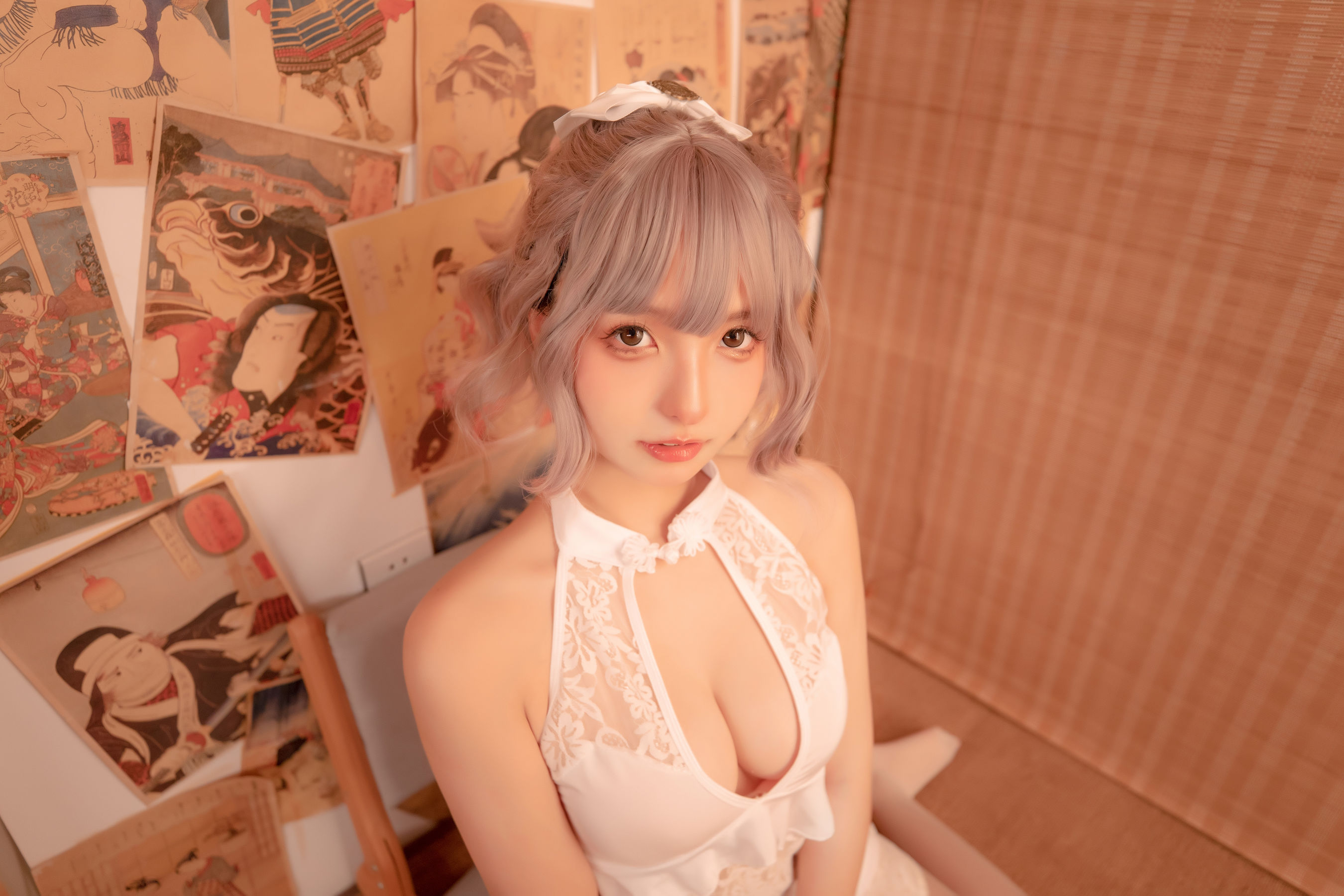 [福利COS] 神楽坂真冬 白旗袍第6张