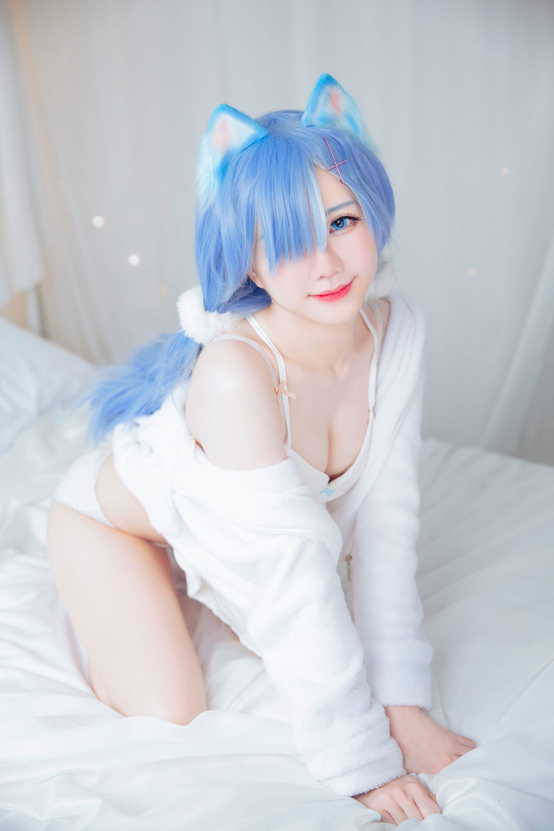 [网红COS] Sally Dorasnow - Rem White Kitty第11张