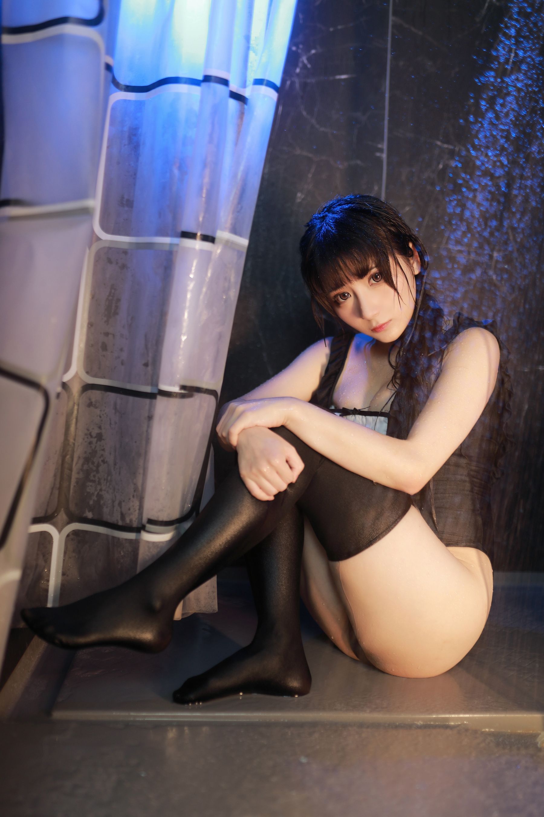 [网红COS] 是三不是世w - 死库水第9张