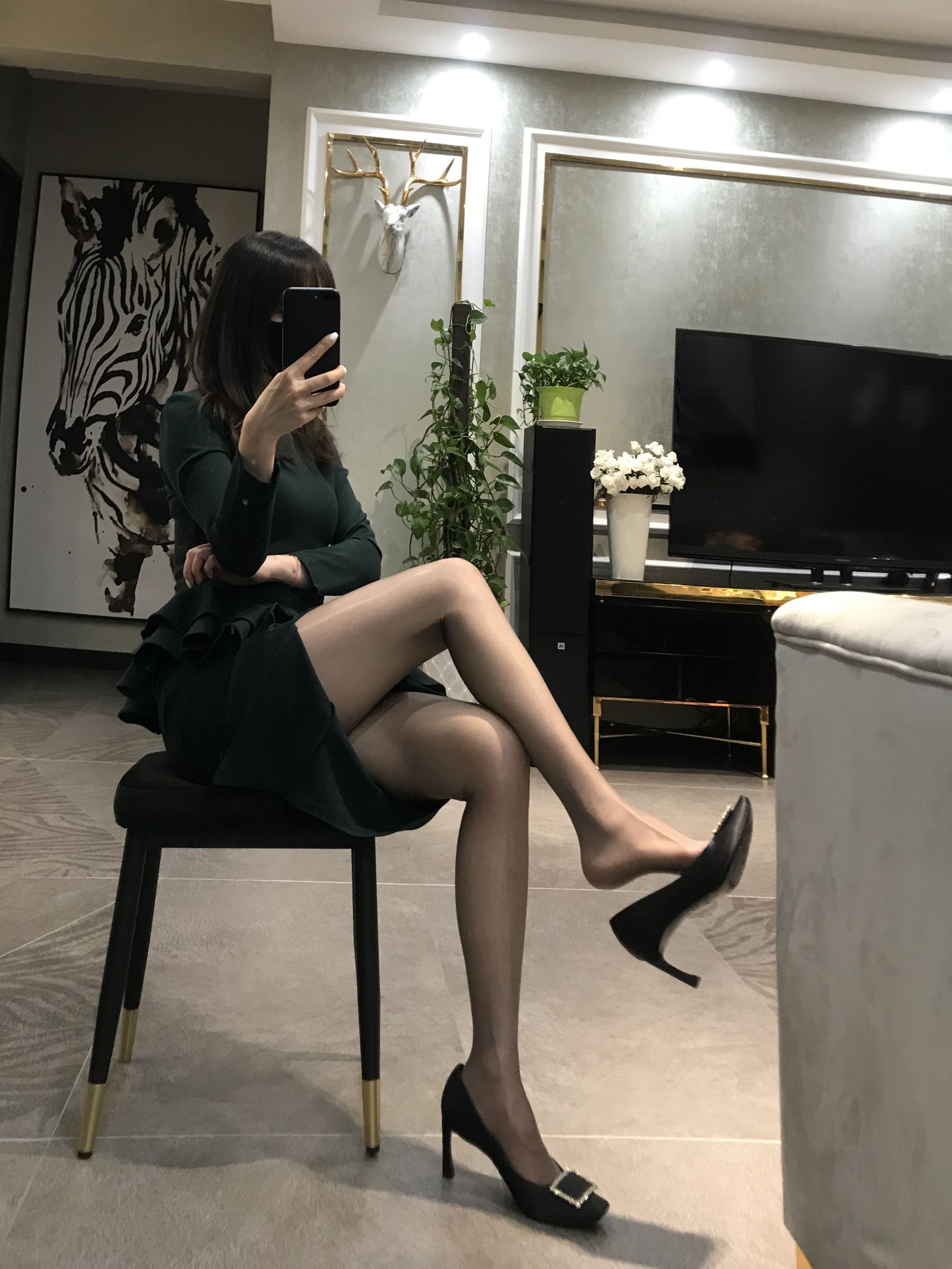 [福利COS] 丝足博主麋鹿_Monroe 2020.04.30 贵妇丝足第6张