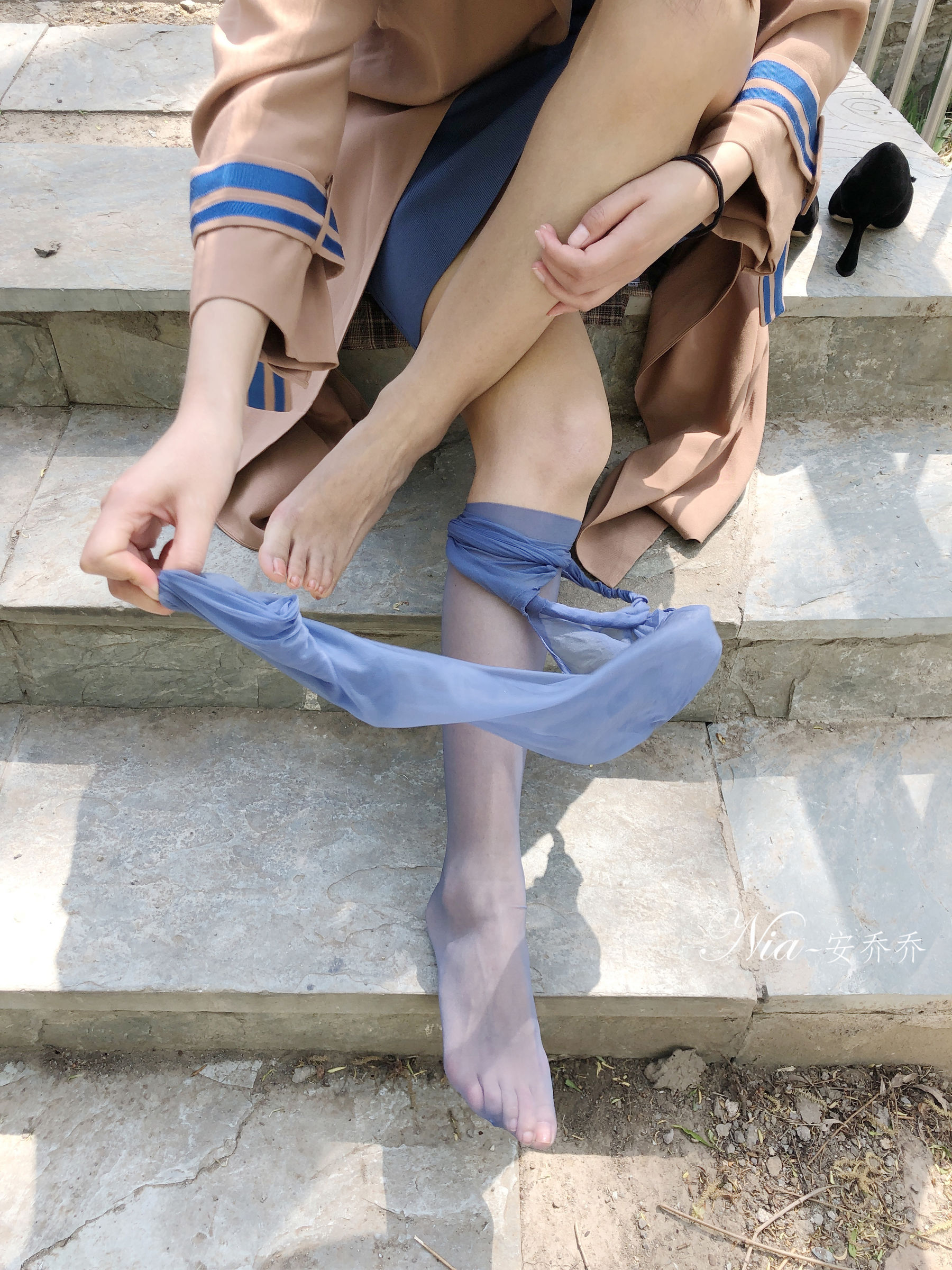 [福利COS] 安乔乔儿(Nia乔乔) No.021 不小心被发现了第13张