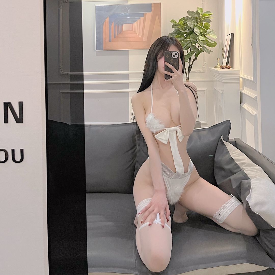 [福利COS] 性感网红dearie的会员写真第34张