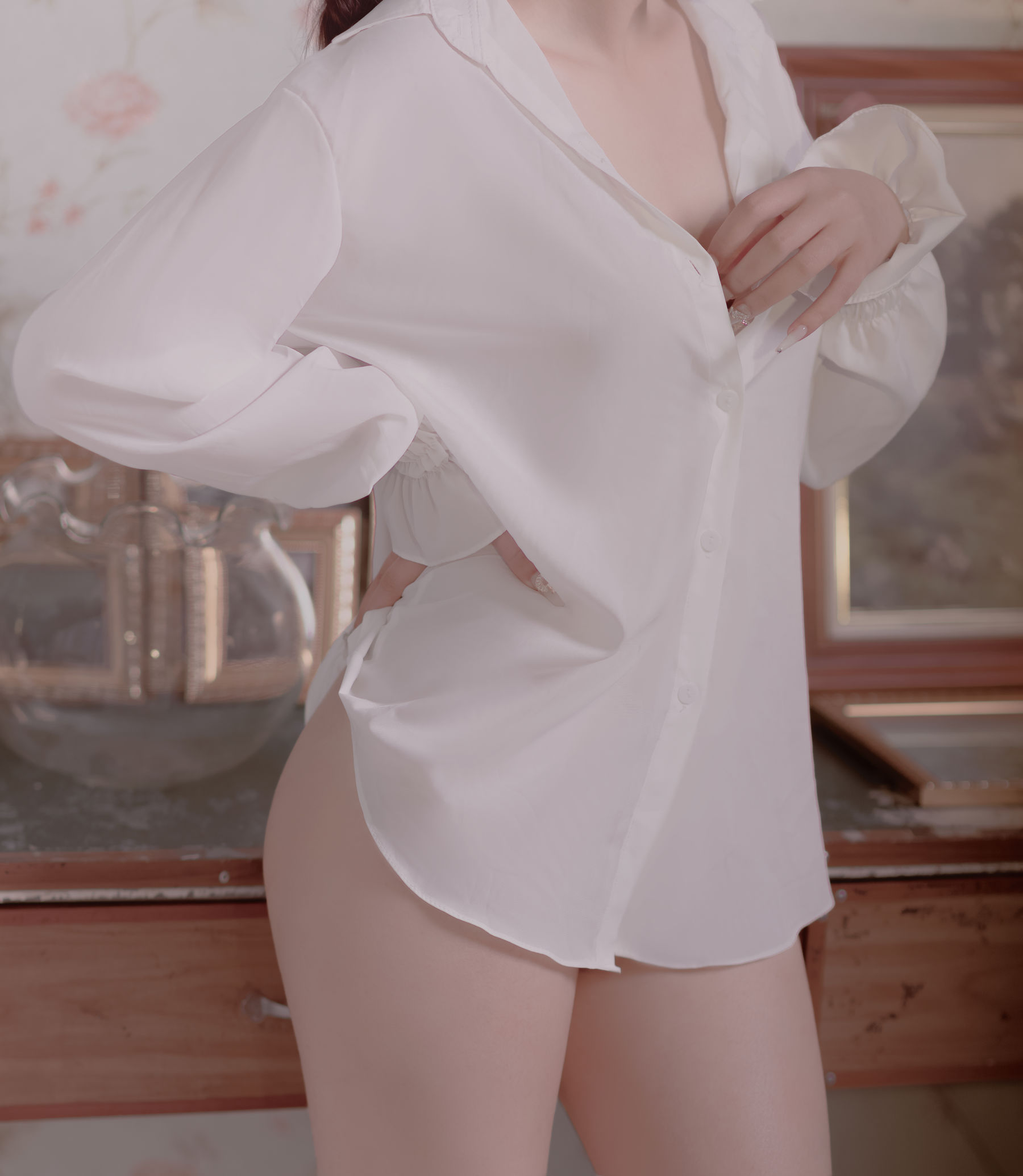 [福利COS] 越南摄影师TUN BOOK作品 - SHIRTS第1张