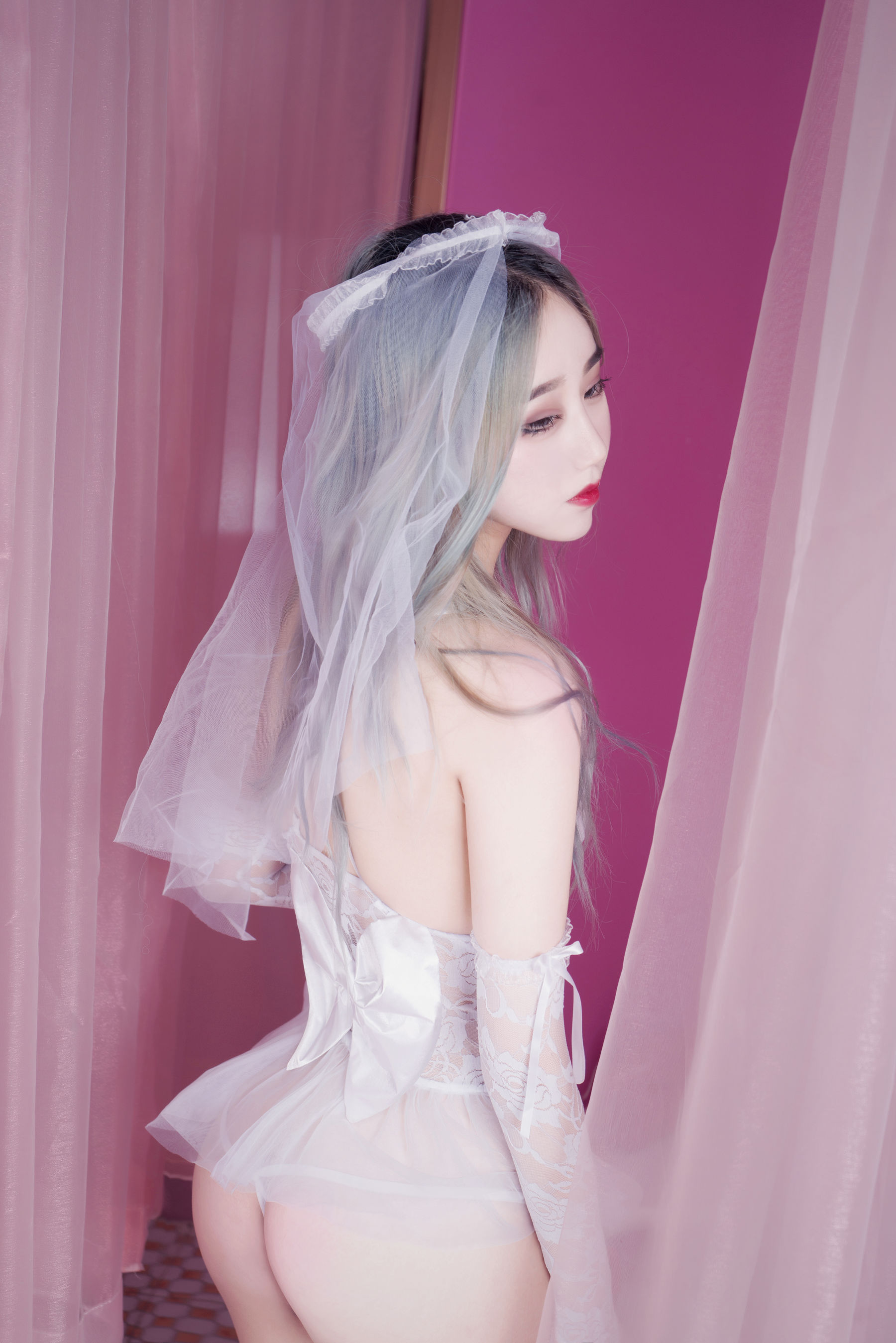 [福利COS] eloise软软 - 入水蕾丝第6张