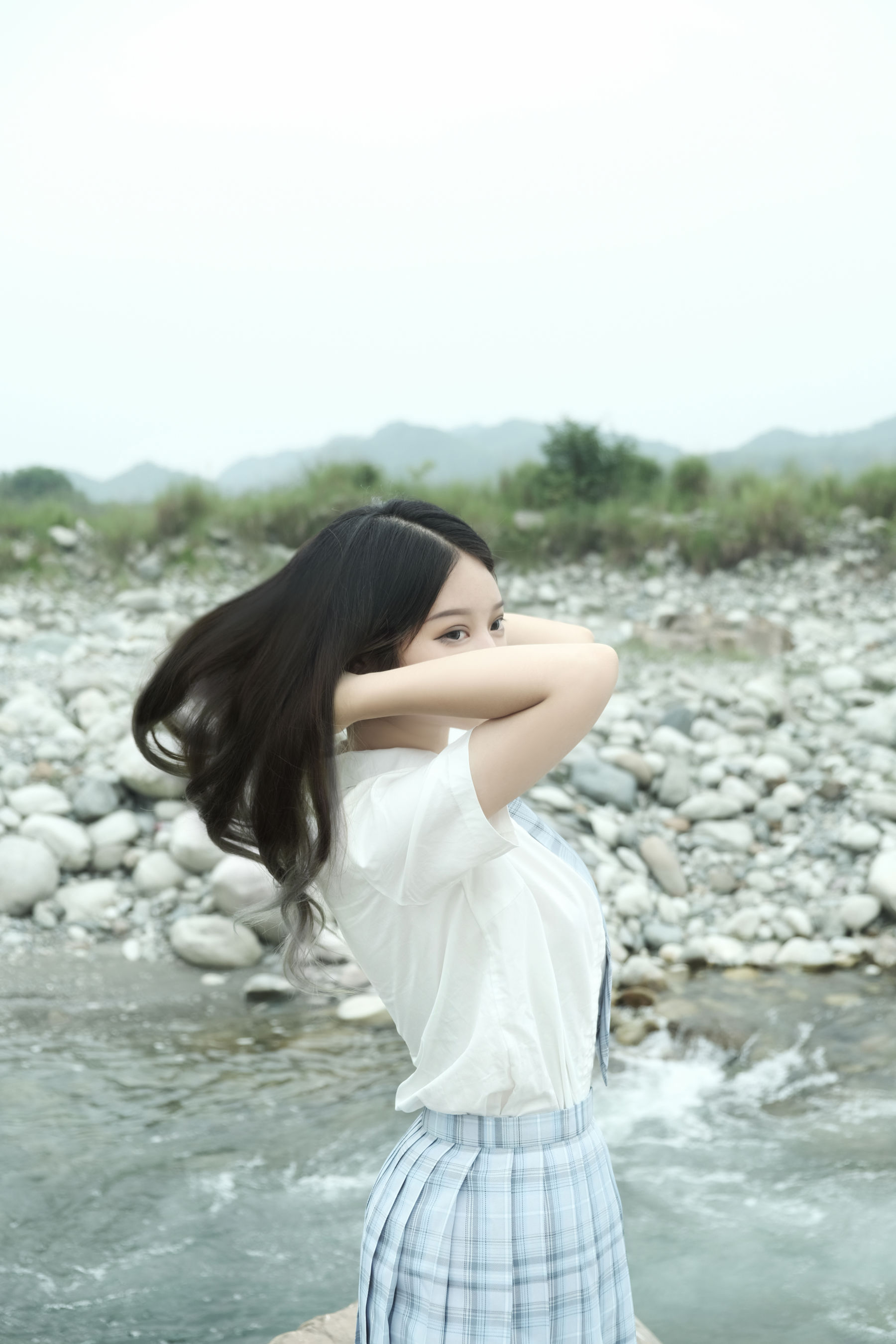 [福利COS] eloise软软 - 河边JK第5张