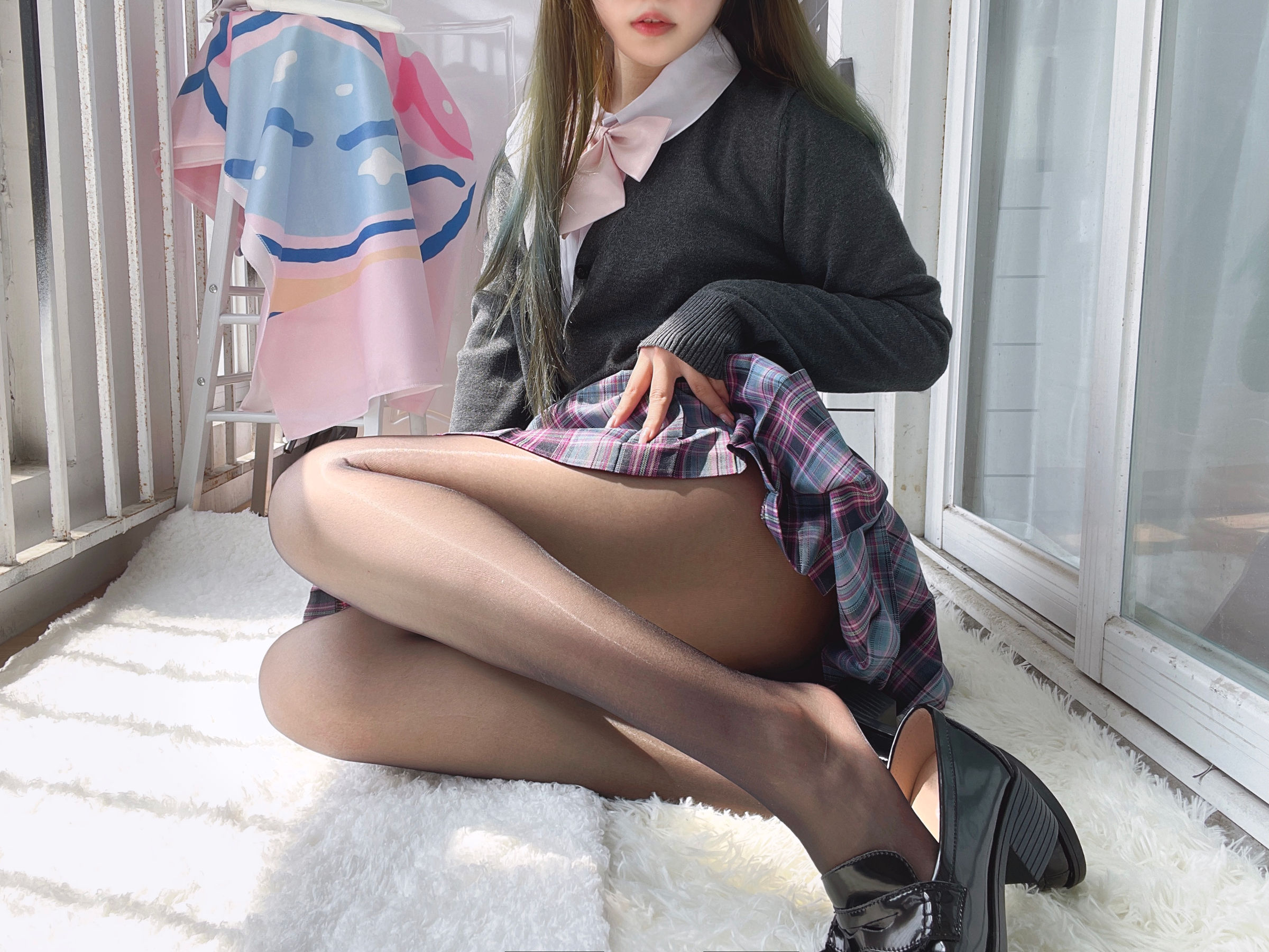 [福利COS] eloise软软 - JK黑丝第14张