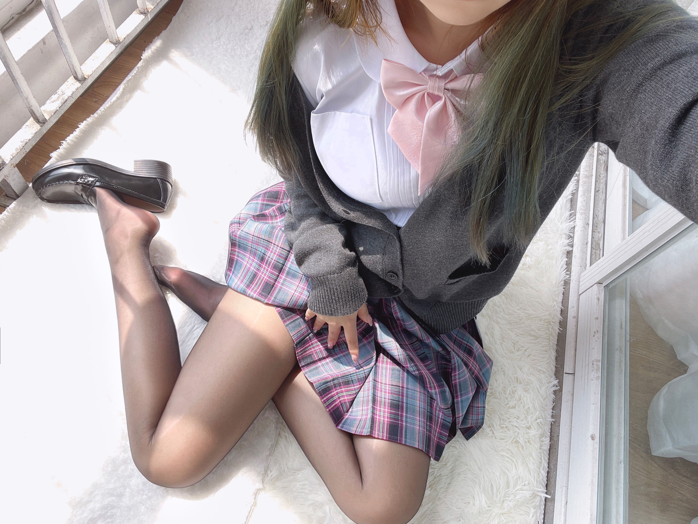 [福利COS] eloise软软 - JK黑丝第10张