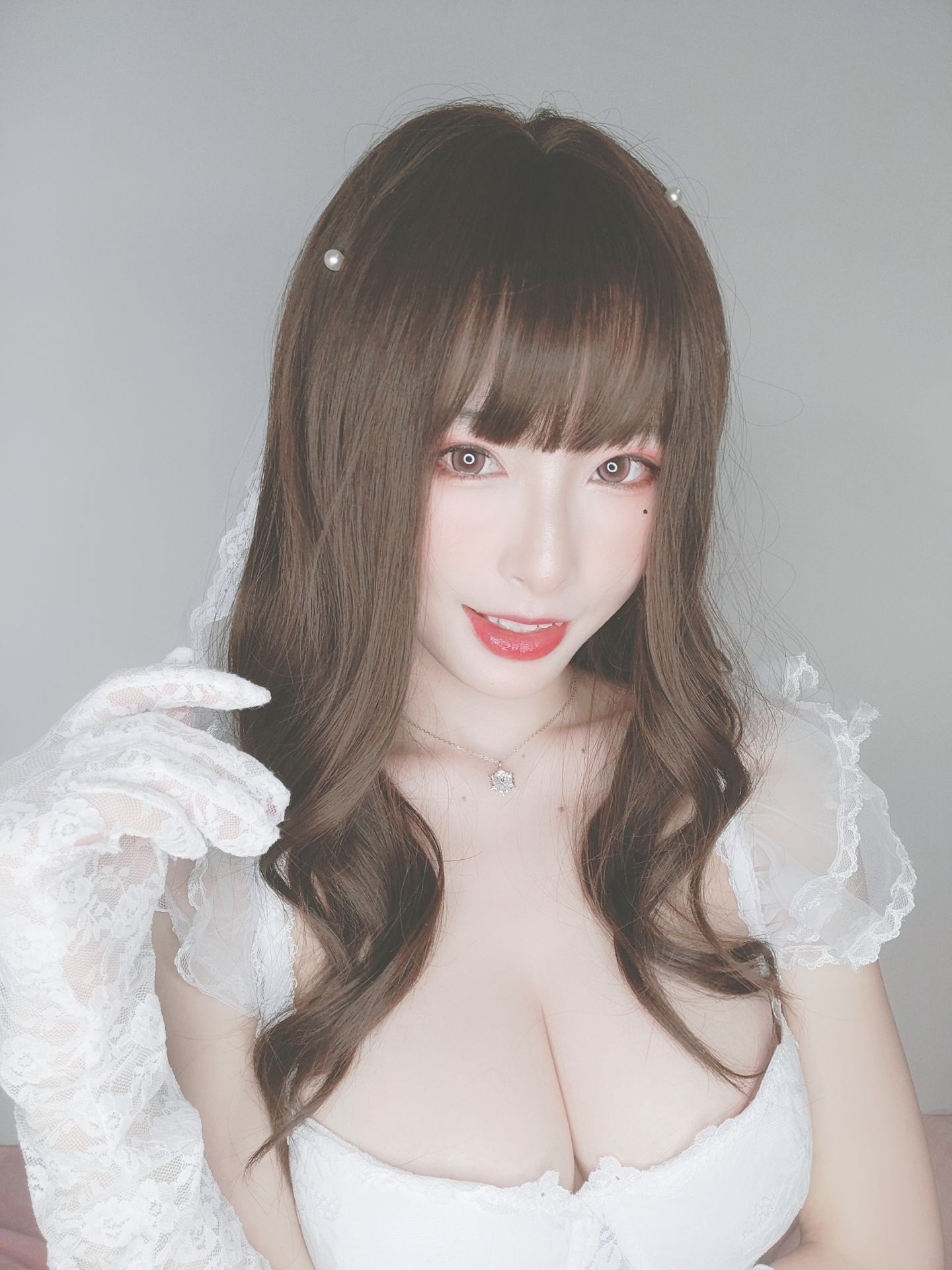 [福利COS] 尤物清水由乃 - 花嫁自拍第3张