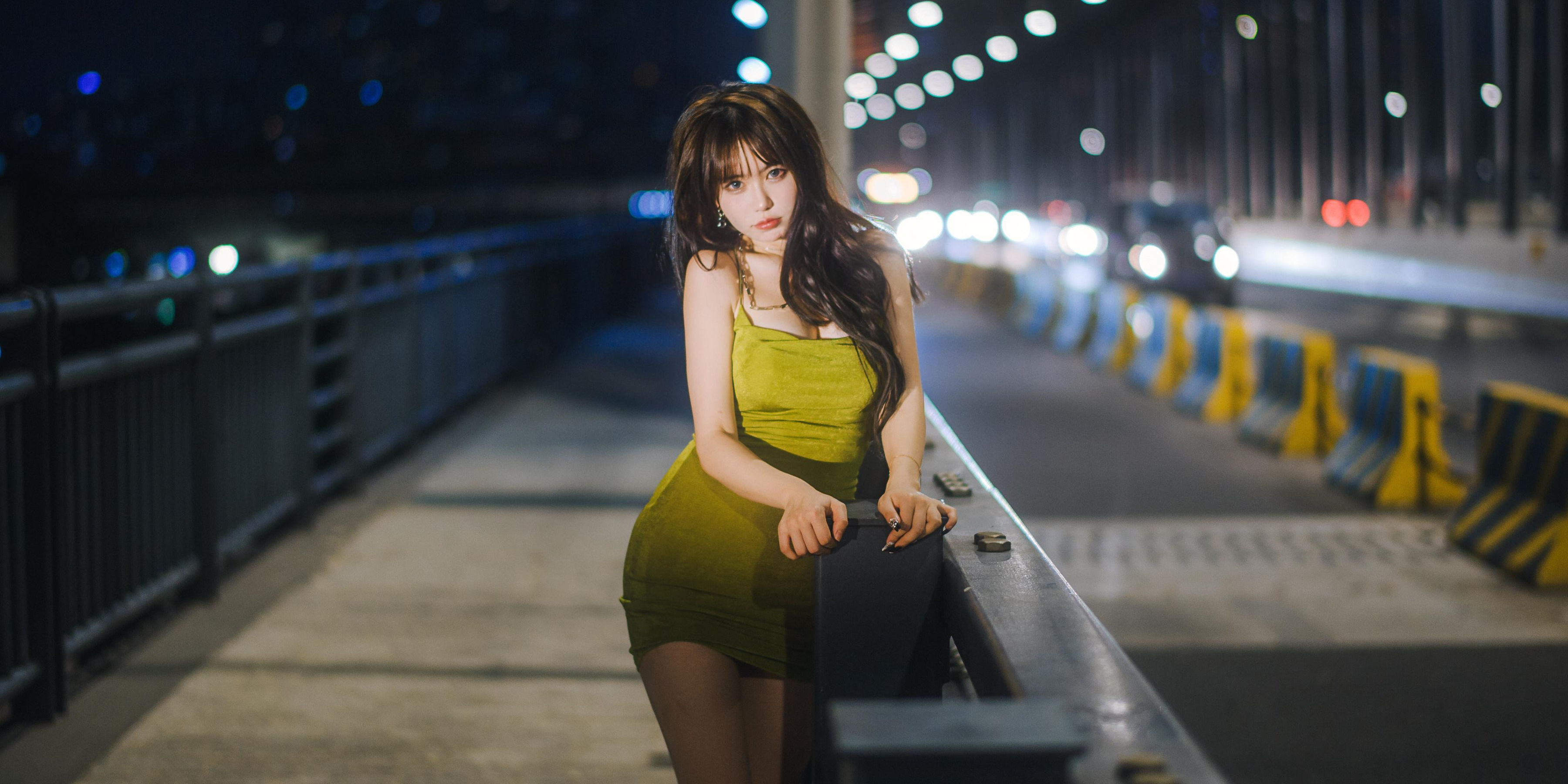 [福利COS] Tina很妖孽呀 - 绿色连衣裙第12张