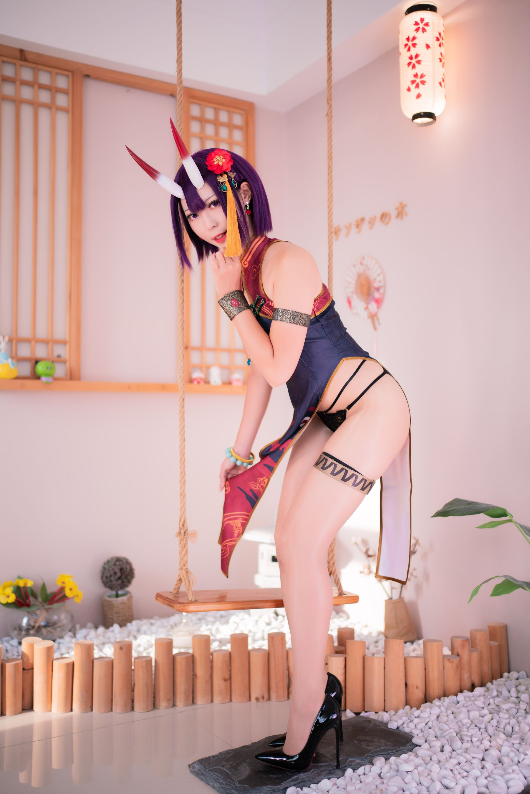 [福利COS] 动漫博主Money冷冷 - 酒吞高腰旗袍第10张